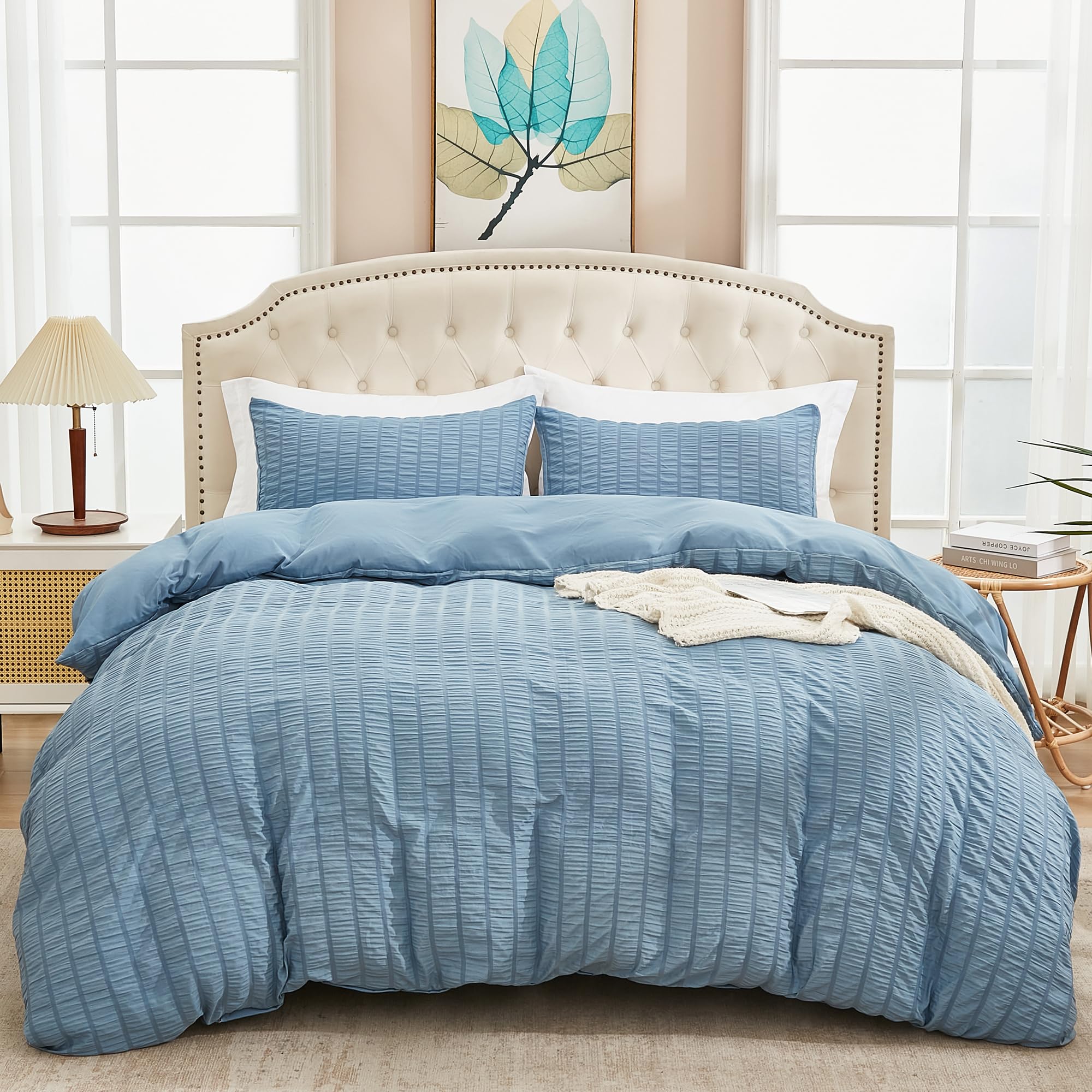 AveLom Grayish Blue Duvet Cover King(104 x 90 inches), 3 Pieces (1 Duvet Cover, 2 Pillow Cases), Seersucker Striped Soft Washed Microfiber Textured Duvet Cover Set with Zipper Closure, Corner Ties