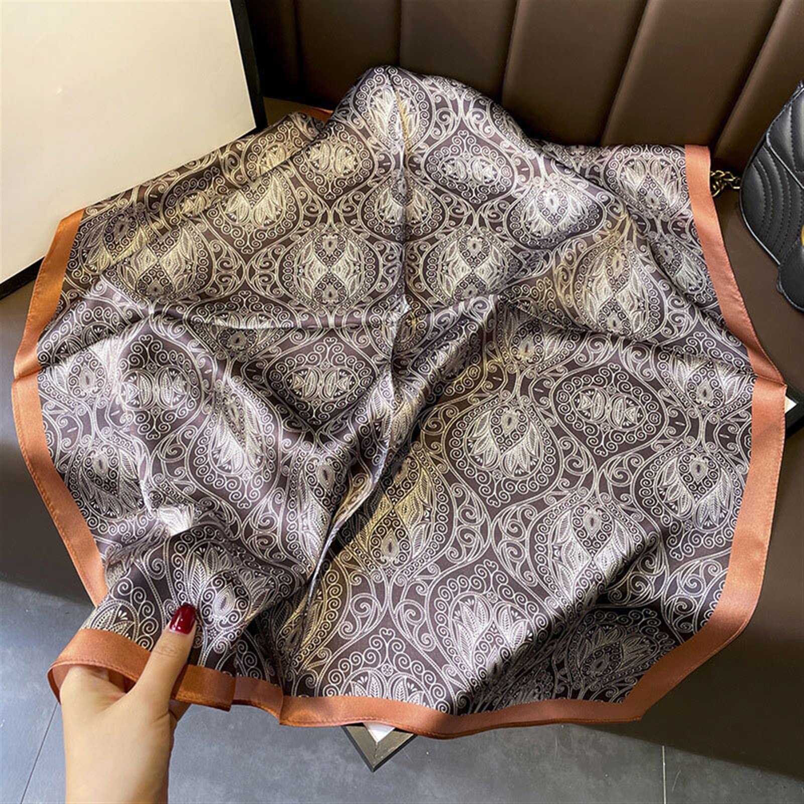 Pañuelos Mujer Natural Seda Bufanda Chal Envoltura Mujeres Damas Moda Bufandas Regalos Cuello Foulard Bandana Cuadrado Diadema Hijab Bufandas de Moda (Color : 1, Size : 68x68cm)