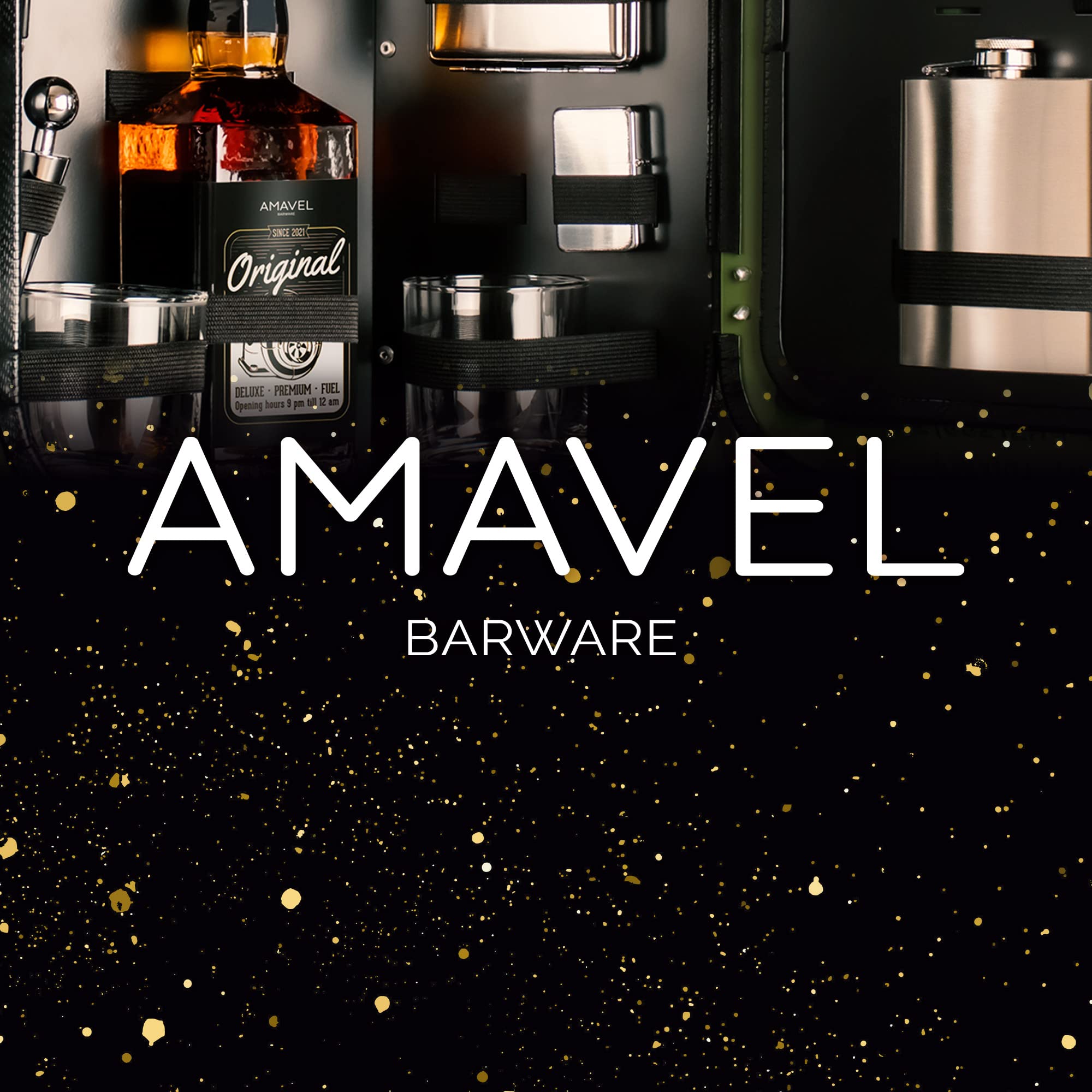 AMAVEL Kanister Bar 20 l mit Plakette und Namensgravur, Grüner Benzinkanister Minibar mit 8-teiligem Zubehör-Set, Barschrank im Vintage Look inkl. 2 Gläsern und Flaschenhalter