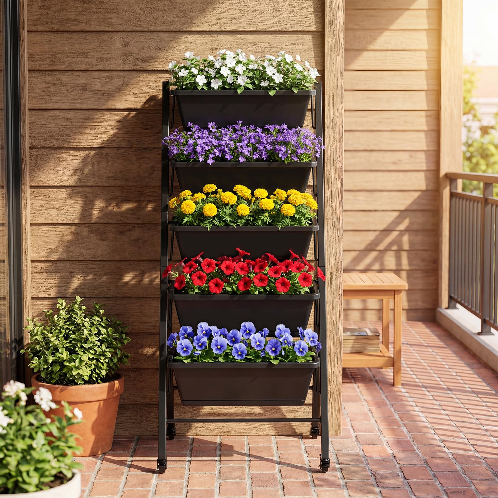 COSTWAY Fioriera Verticale a 5 Livelli, Orto Rialzato da Interno ed Esterno con Ruote Bloccabili, Vassoio e Foro di Drenaggio, Scaffale a Scaletta in Metallo Verniciato per Piante, Fiori e Verdure