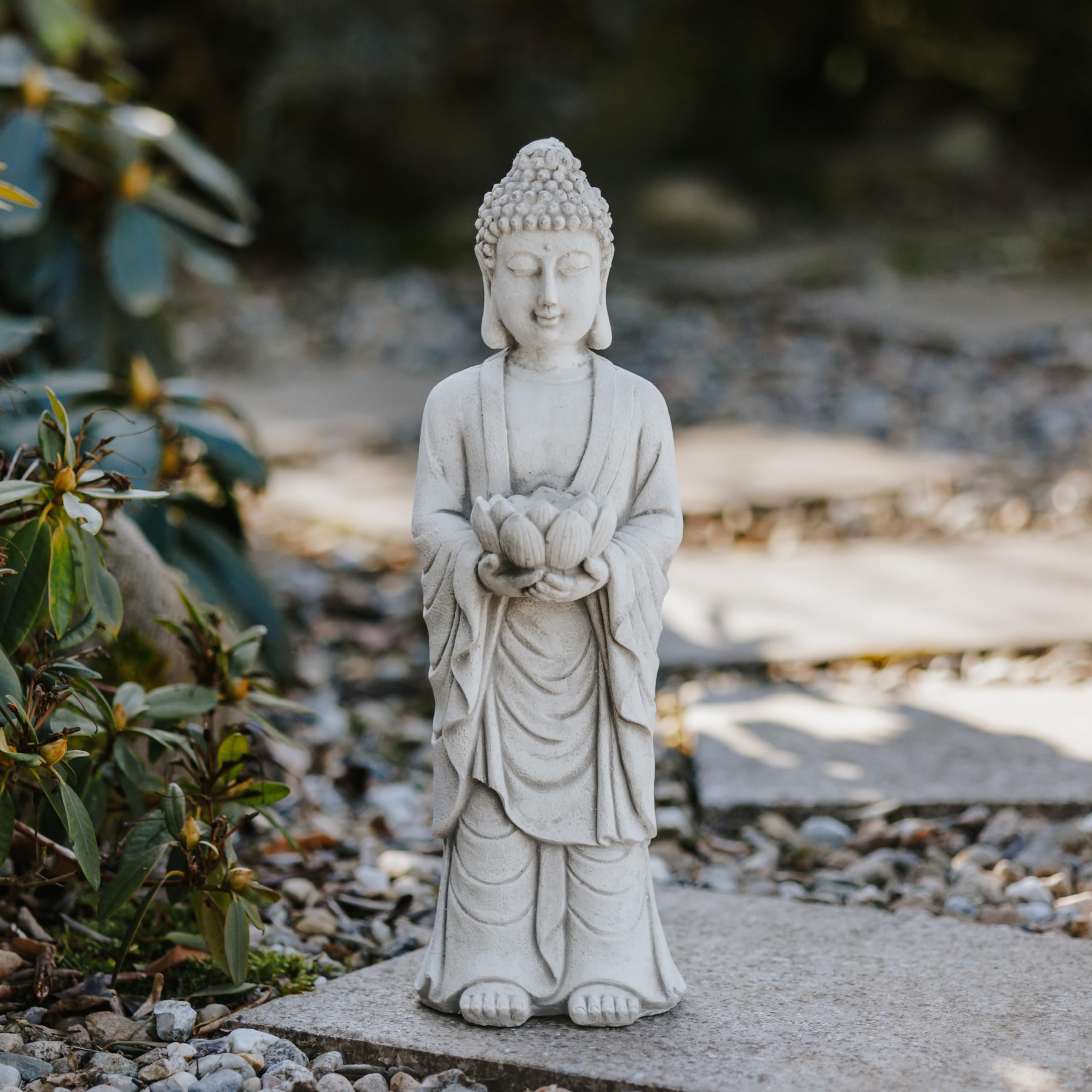 gartendekoparadies.de Buddha Statue aus Steinguss mit Lotusblüte, Grau, 45 cm, 7 kg, Frostsicher, für Garten und Innenbereich