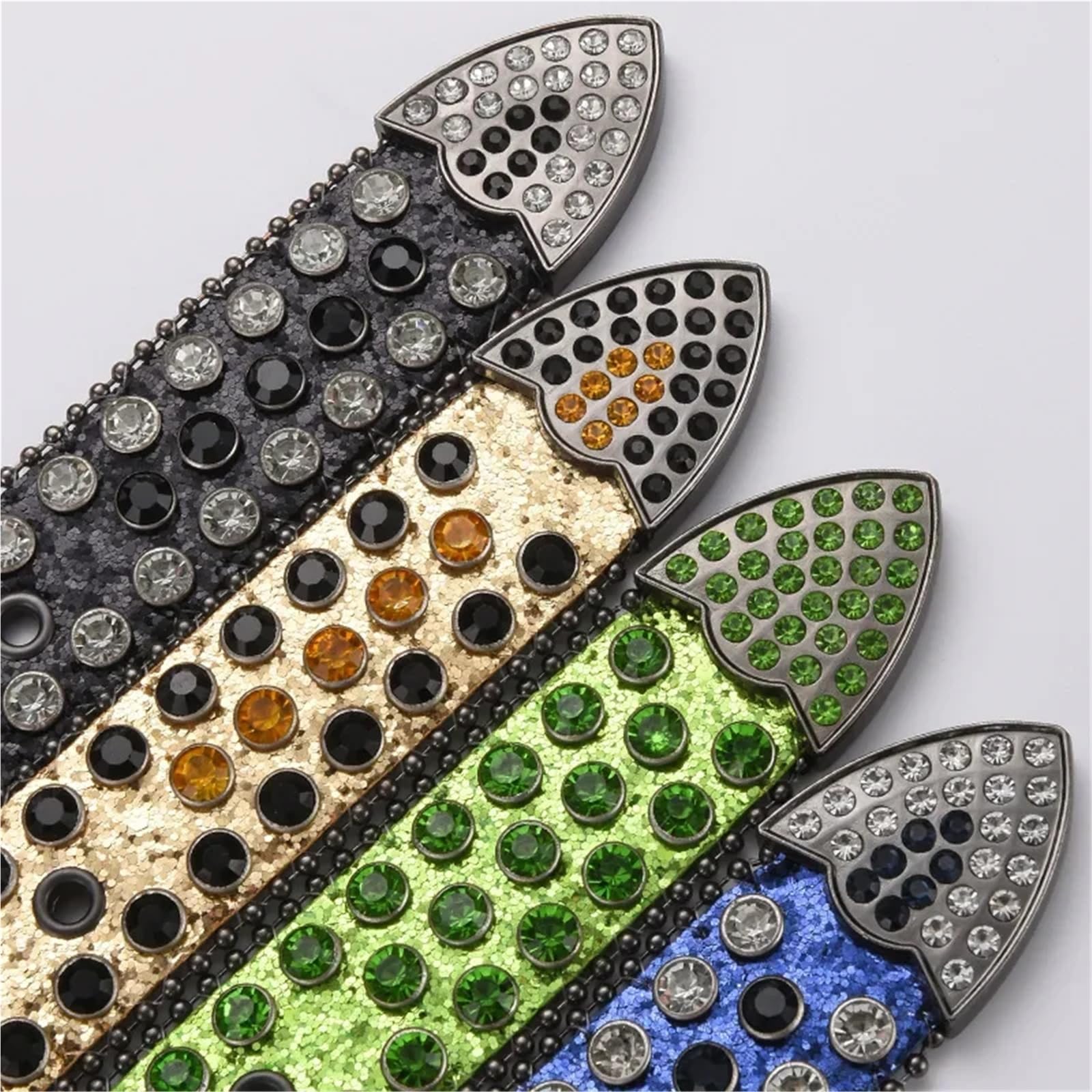Accessorio da uomo alla moda con strass decorativi hip-hop fibbia for cintura teschio e diamanti stile punk dal continente Per Jeans, Vestiti, Pantaloni