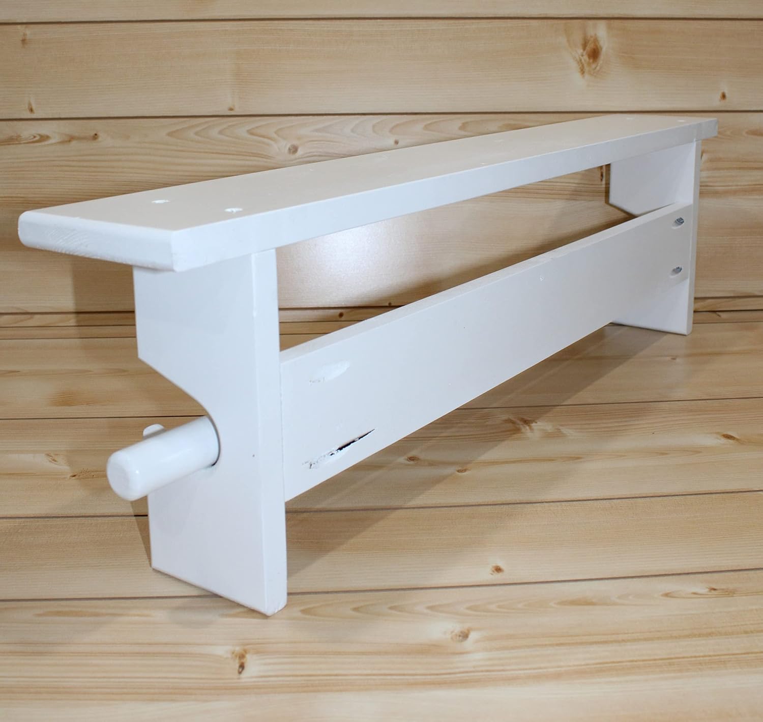 Wall Mounted Wooden Quilt Rack with Shelf – Holds 1 Quilt – One Display Shelf – Made from Pine Wood – White Paint Color – Blanket Shelf