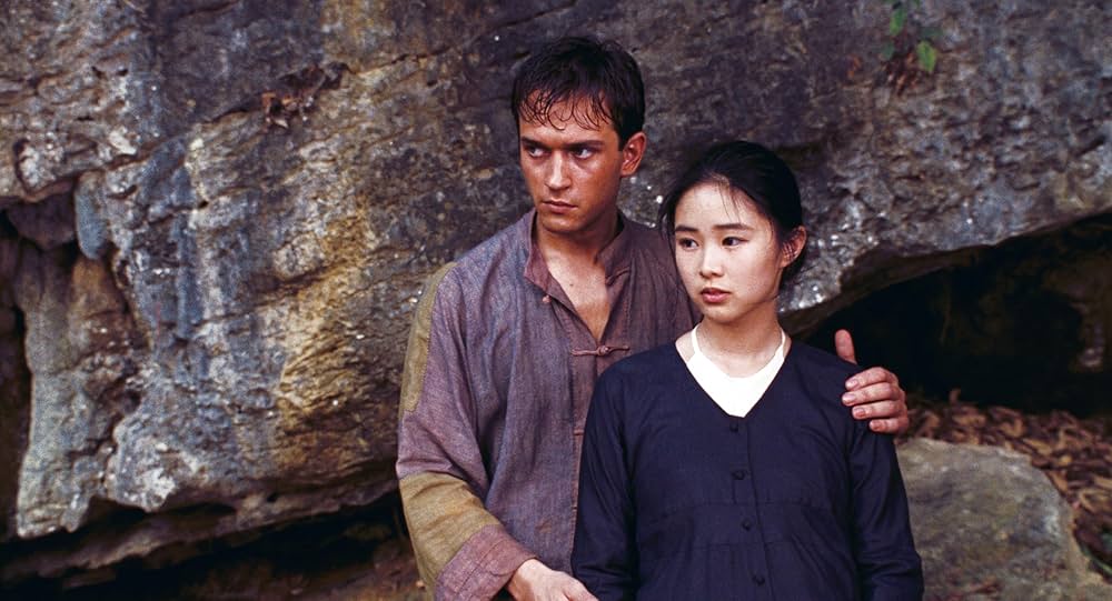 インドシナ [DVD] p706p5g インドシナ DVD 映画 HD リマスター版 カトリーヌ・ドヌーブ