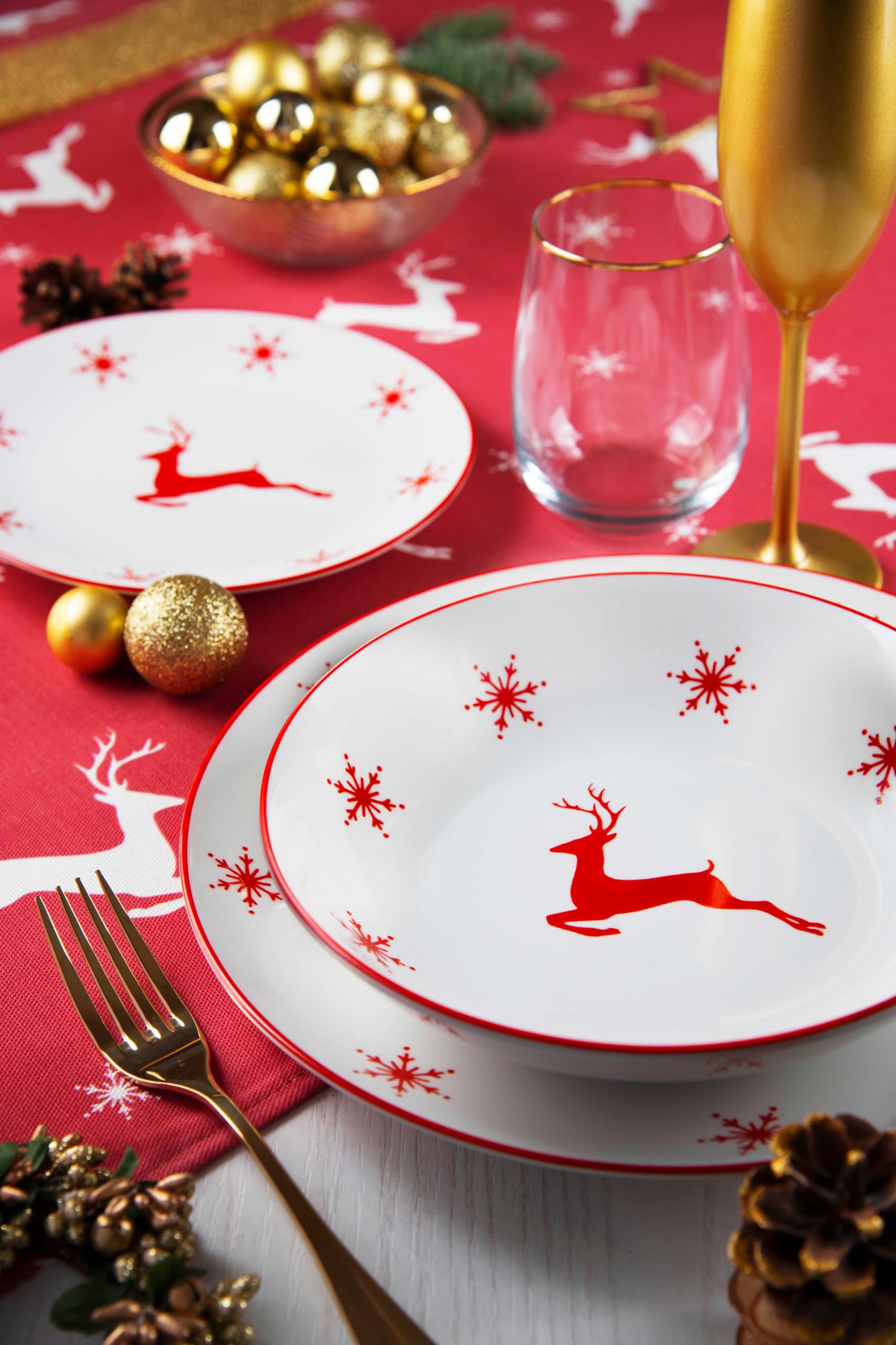 Excelsa Nordic Christmas - Juego de platos de porcelana con motivos navideños, 18 piezas, renos y copos de nieve rojos, apto para lavavajillas