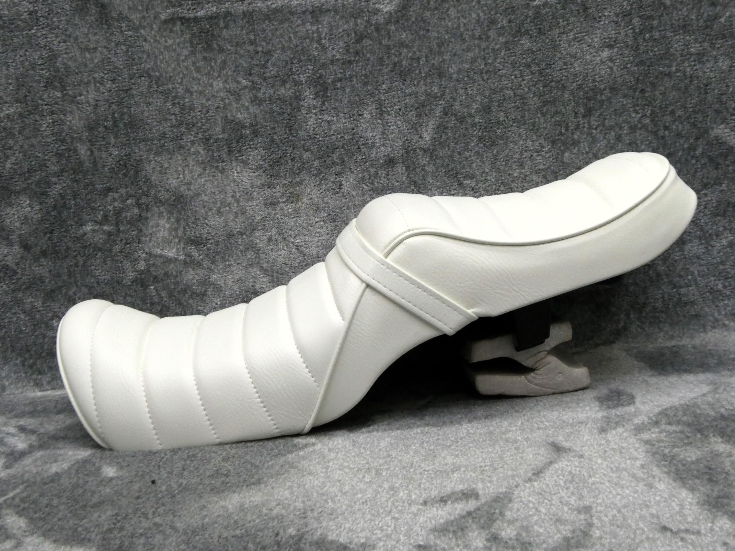 ＮＣ３１　ＣＢＸ仕様　白シート/ CB400SF前期　タックロールシート 楽天市場】NC31 白皮 タックロールシート / CB400SF