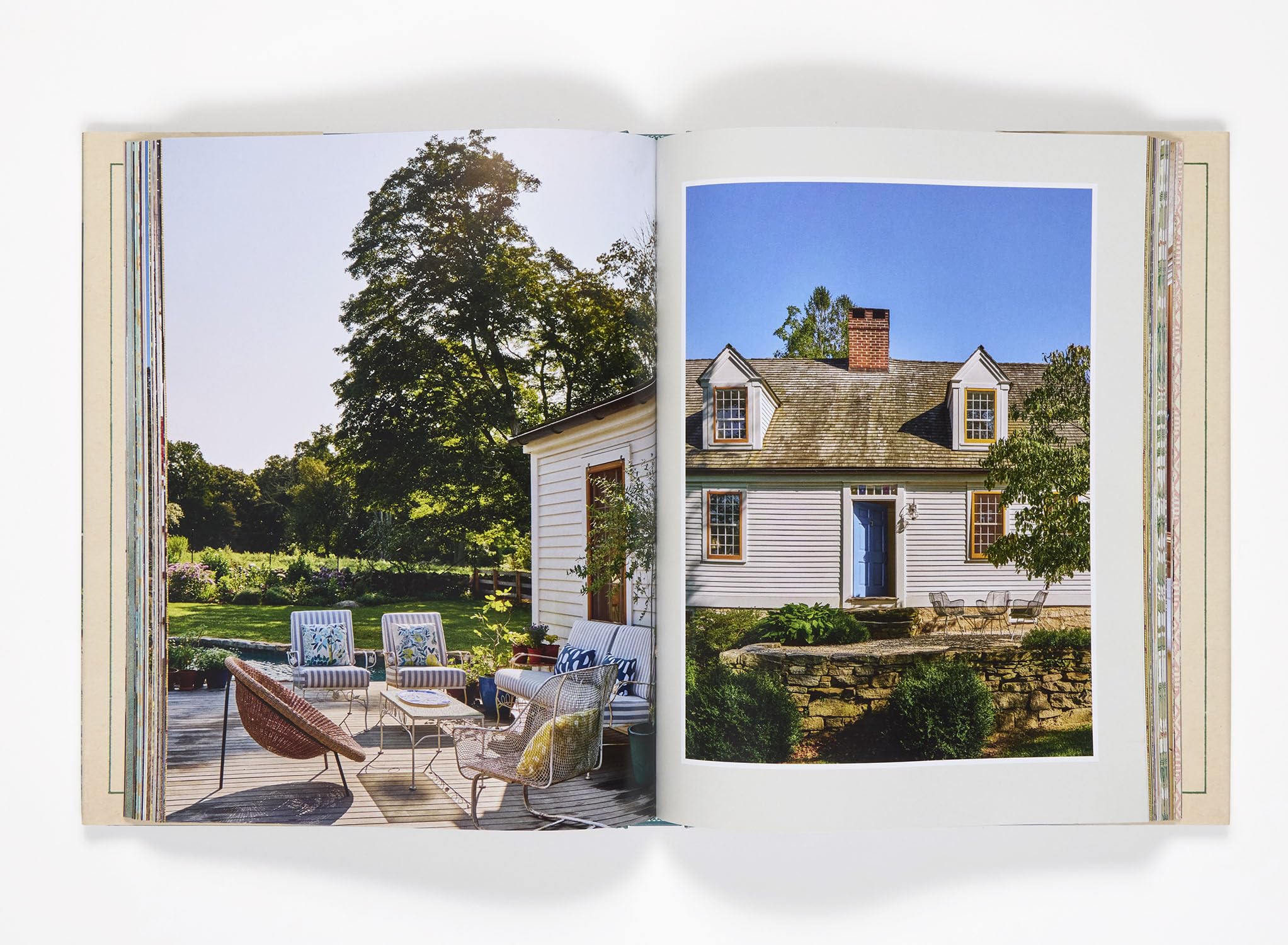The Summer House: Lakeside Cottages, Seaside Retreats, and Country Idylls