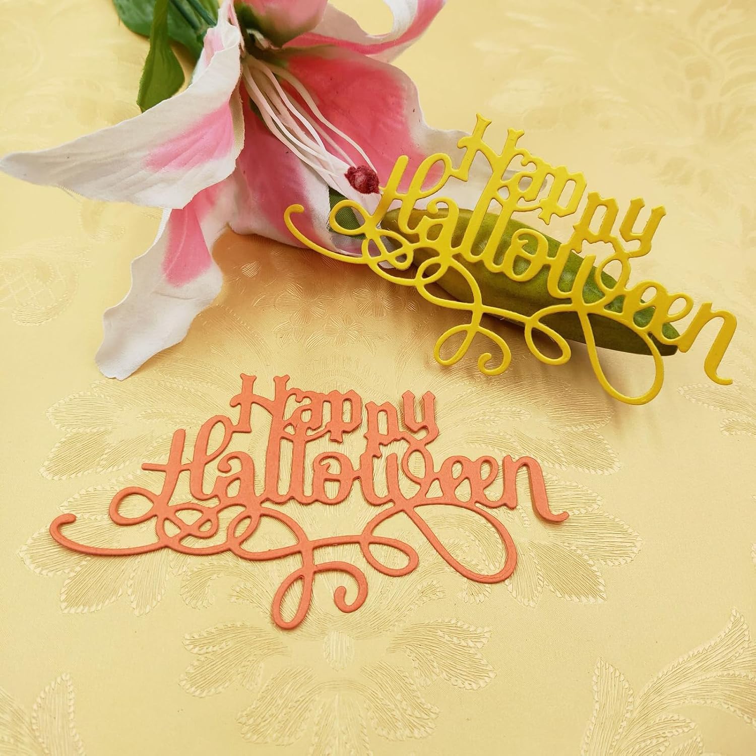 Happy Halloween Words Die Cuts for Card Making, Background Letters Cutting Dies DIY Album Scrapbooking Decor Paper Craft Metal Die Cuts Party Halloween Decorations