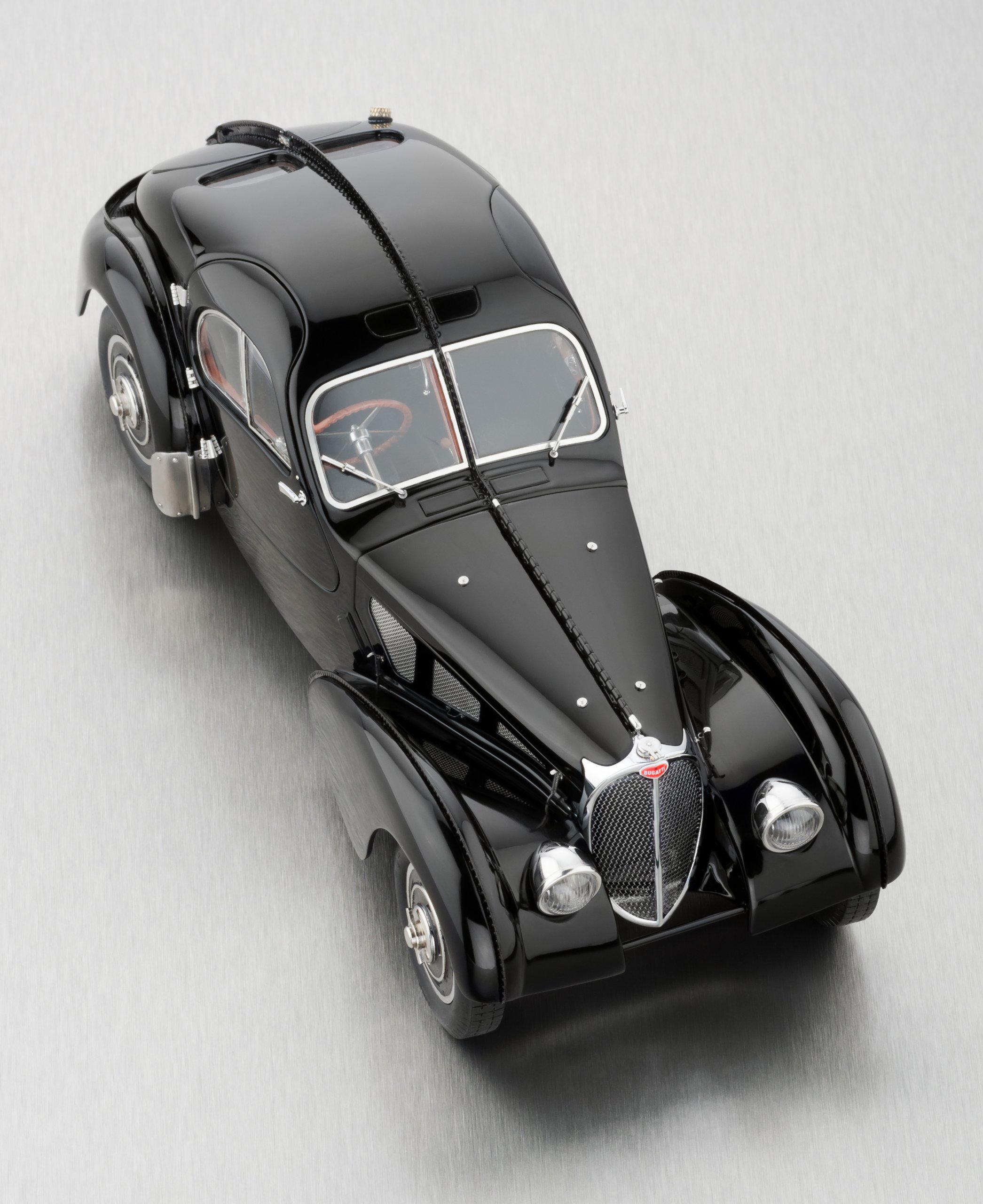 Classic Model Cars Bugatti 57 SC, Atlantic 1937, Black Limited