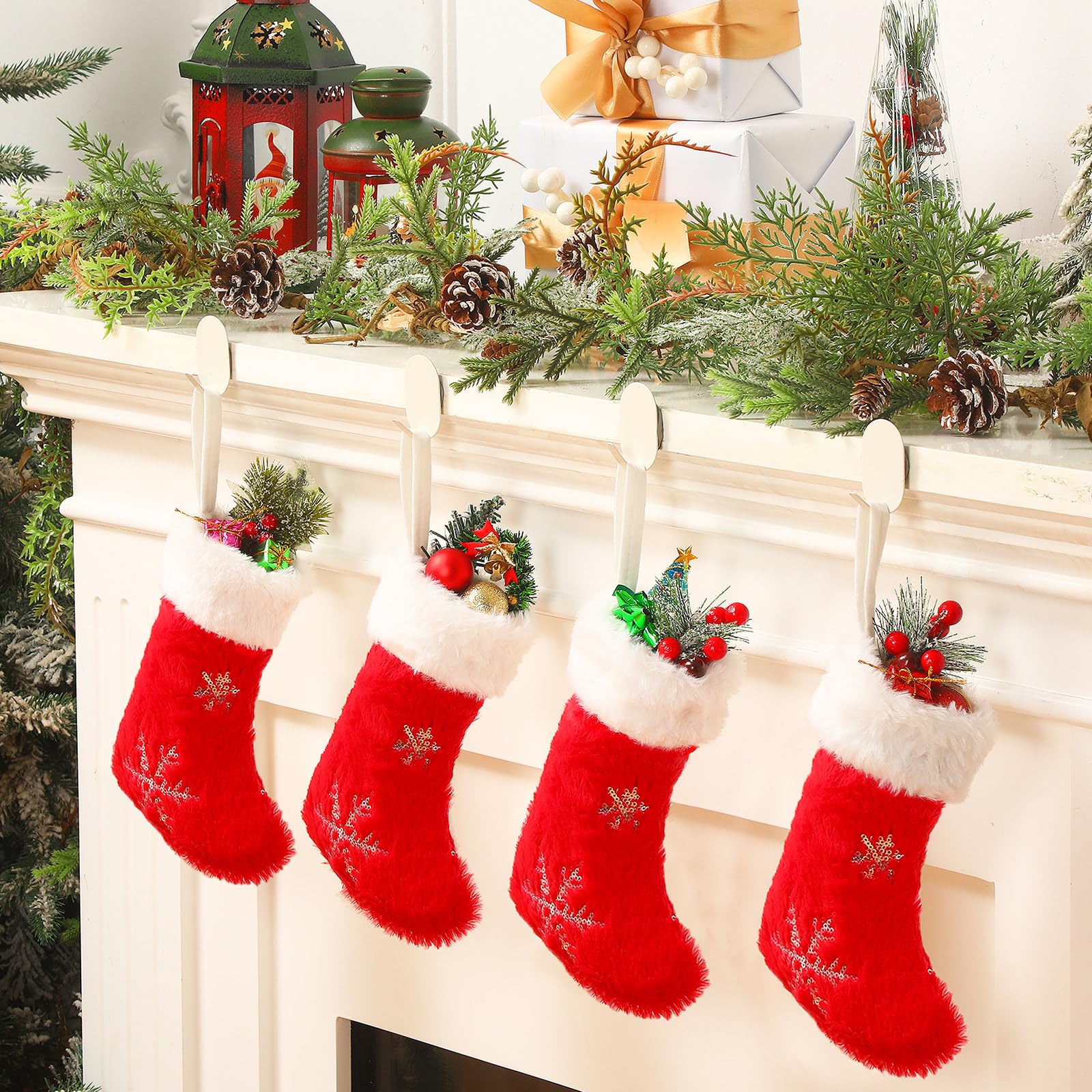 Mini-Weihnachtsstrümpfe, Kunstfell, Weihnachtsstrümpfe, kleine Plüsch-Pailletten, Schneeflocken-Strümpfe für Familie, Urlaub, Party, hängende Dekoration, Geschenk, Rot, Weiß, 12 Stück