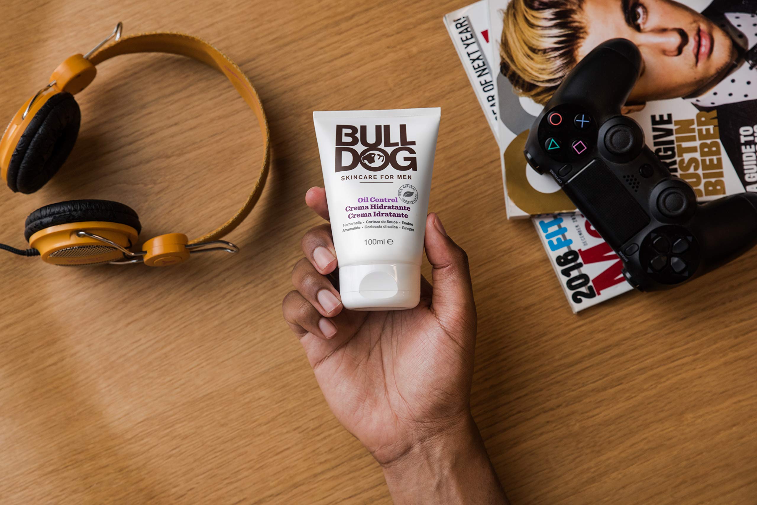 BULLDOG Confezione da 3 creme idratanti anti-grasso per uomo, 3 x 100 ml