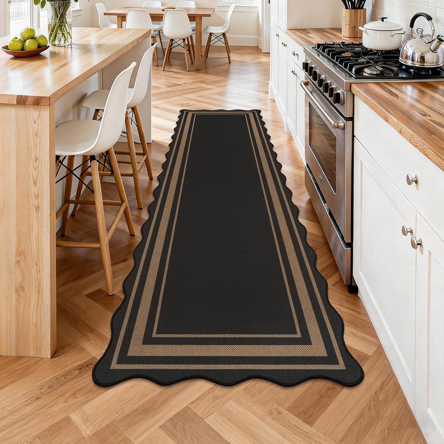SHACOS 3x10 ft Washable Runner Rug Scalloped Non Slip Woven Texture Geometric Farmhouse Modern Carpet for Porch Hallway Kitchen Entryway Indoor Outdoor Patio Carpet Black, 3'x10'