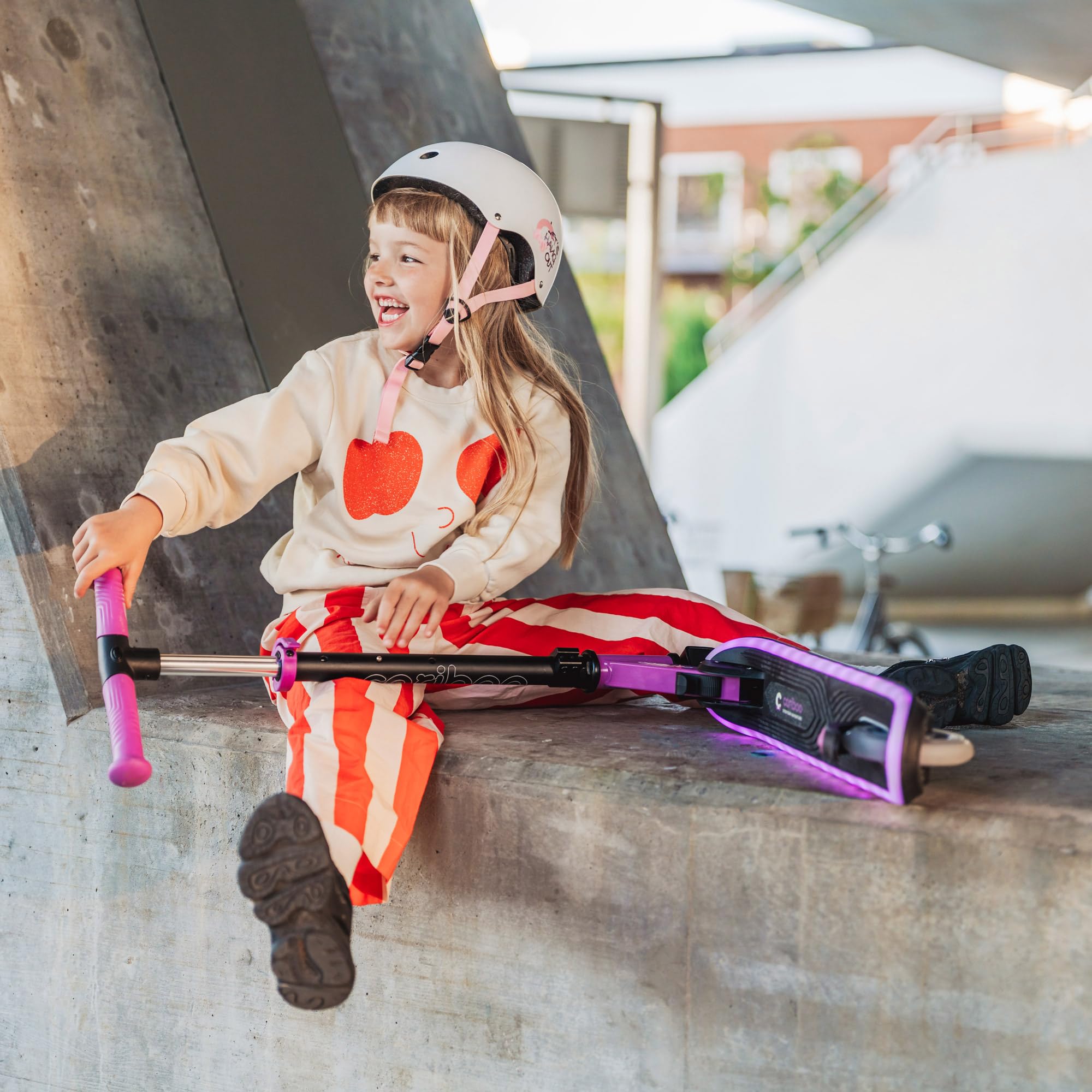 Cariboo Roller Kinder Scooter - ab 3 Jahren - Leuchtdeck - Klappbar - Höhenverstellbar - bis 50 kg - Kinderroller - LEDstar