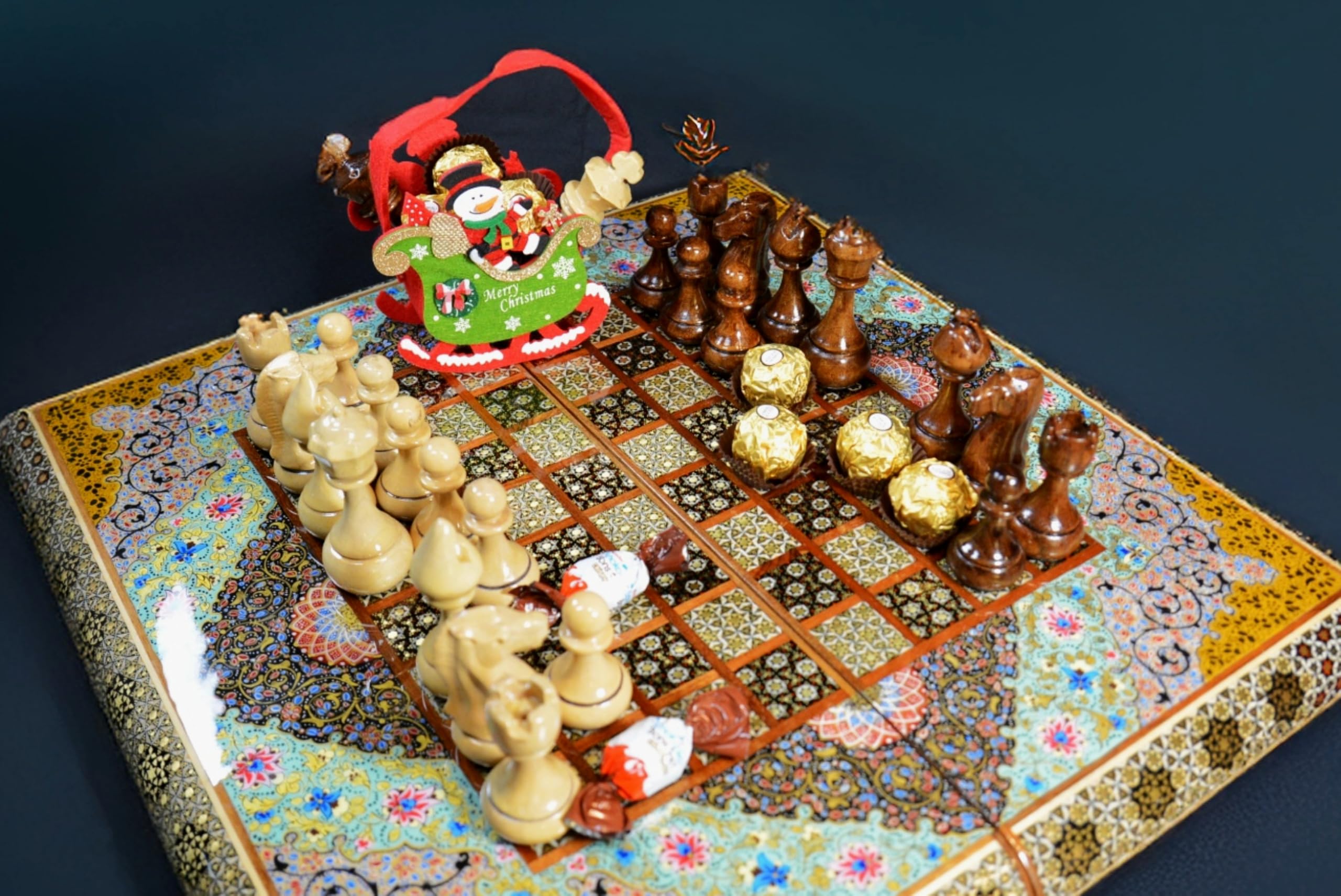Collection d'échecs de backgammon en bois fait à la main en marqueterie peinte à la main avec étui de protection, dés et pions en bois 50 x 50 cm, 3,5 kg (motif floral premium 13)