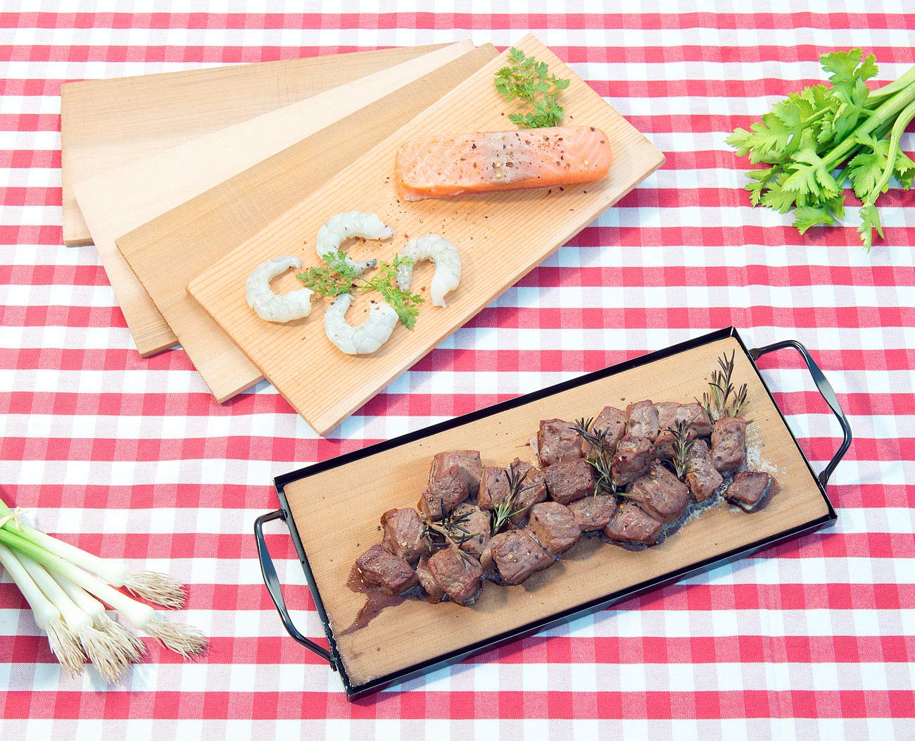 Rosenstein & Söhne Grillplanke: 10er-Set Zedernholz-Grillbretter für Holzkohle- & Gasgrills (Aromahölzer, Aromaplanken, BBQ)