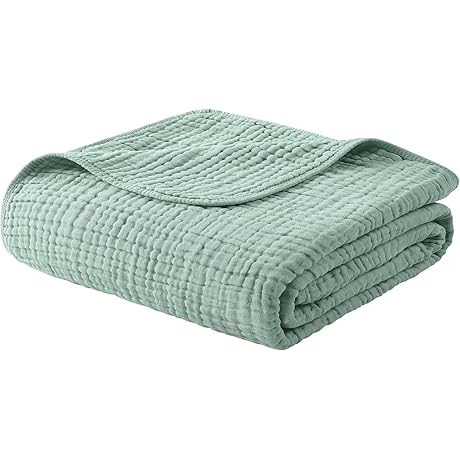 Yoofoss Muslin Blanket: Quilted Throw Clearance Essentials
