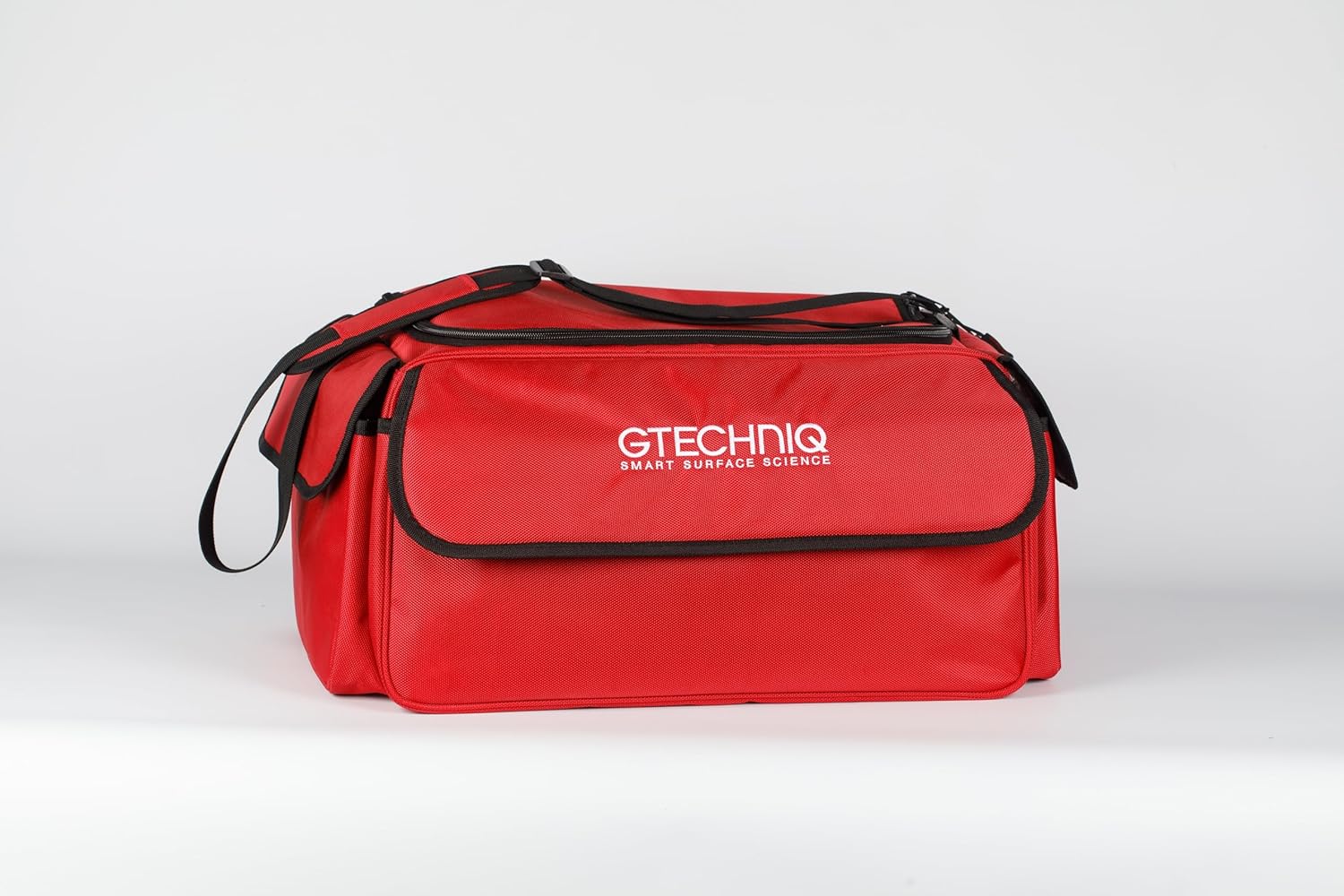 Gtechniq Detailer Bag for Cars, 26.8" x 9.8" x 11" | Organize and Store Your Detailing Products and Polishing Machines, Configurable Inside, Two Side Pockets with Elastic Retainer, Large Front Pocket