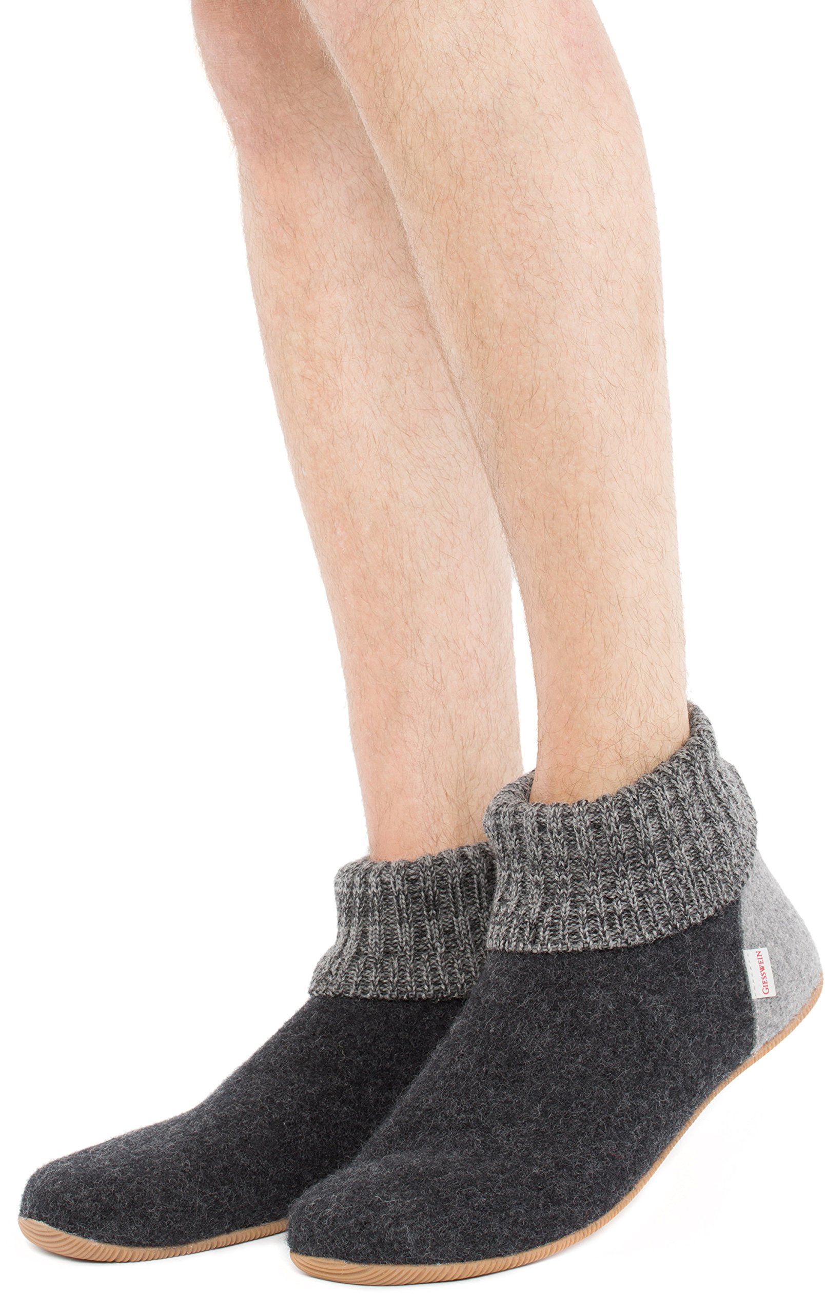 Giesswein Hüttenschuh Wildpoldsried | Warme Filz-Pantoffeln mit rutschfester Gummisohle fuer Damen & Herren - hohe Huettenschuhe fuer Zuhause