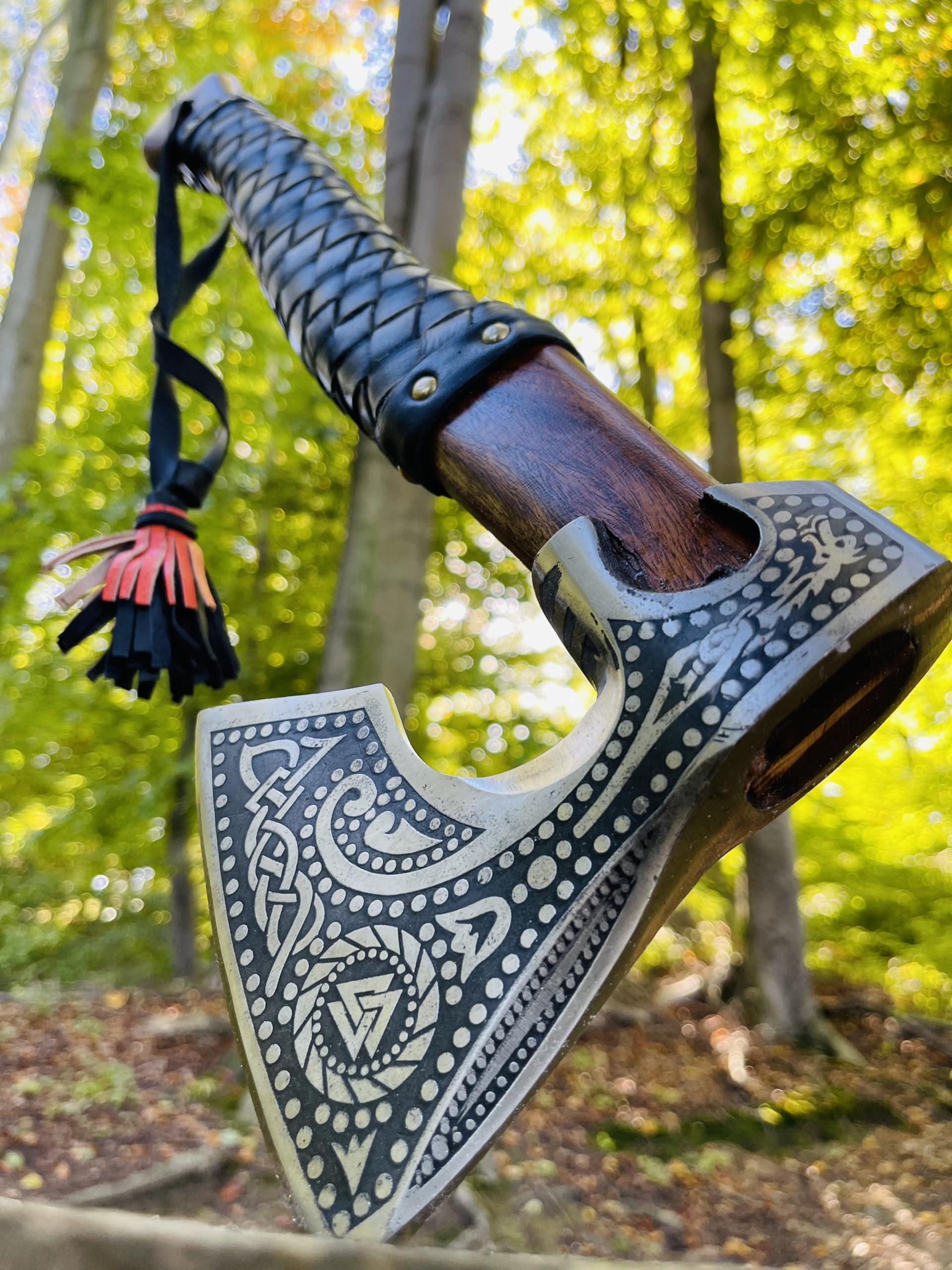 HACHE DE VIKING DÉCORATION LARP, CADEAU POUR LES FANS DE VIKING, Étui de transport, revêtement antiadhésif, lame en acier de haute qualité - manche en bois, longueur : 52 cm, 1 kg Cadeau d'anniversair