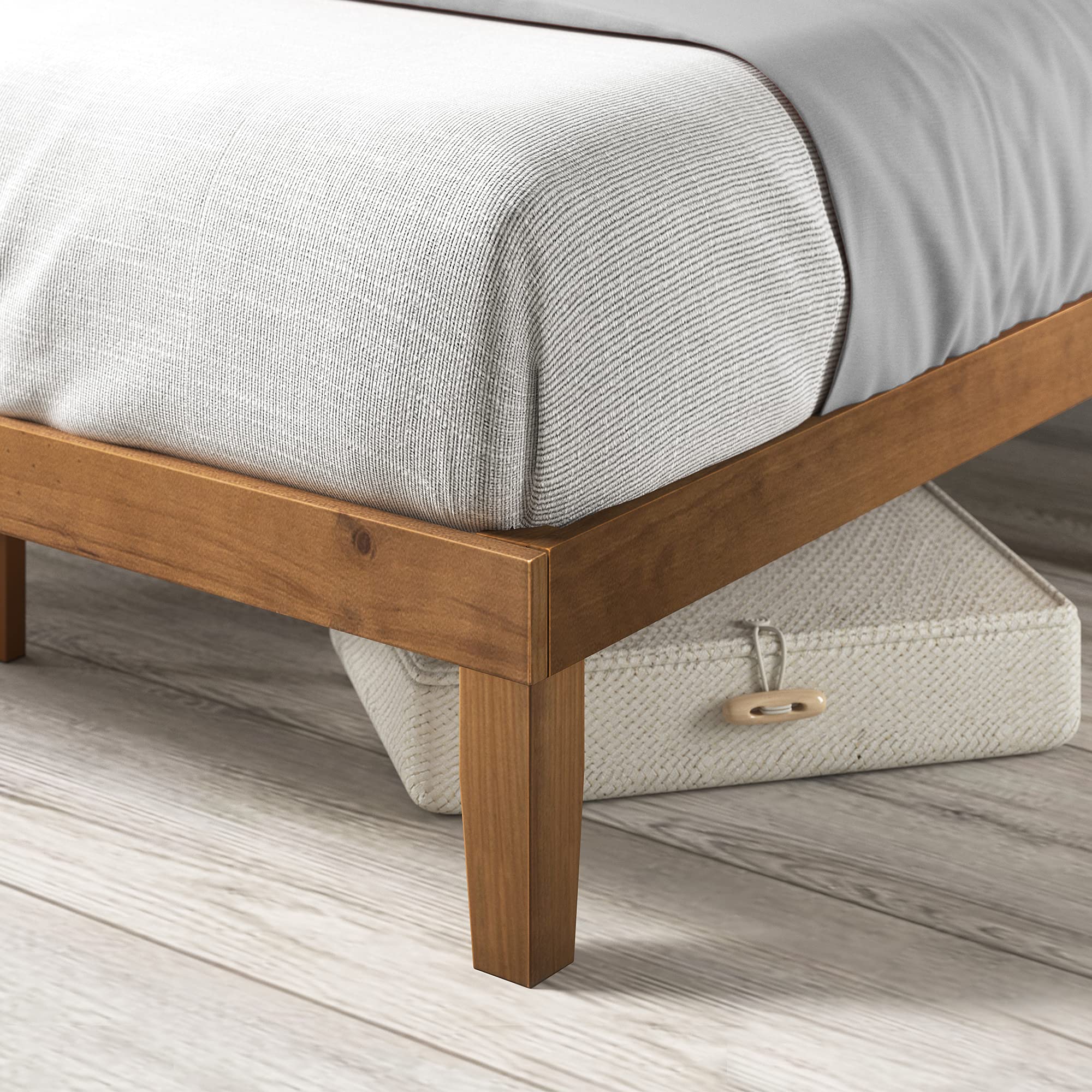 ZINUS Alexia Wood Platform Bed Frame / Solid Wood Foundation / No Box