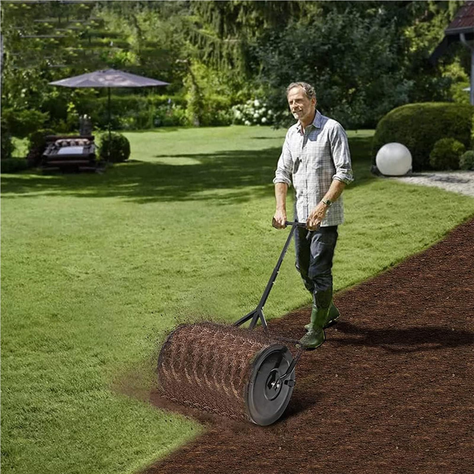Esparcidor de turba para césped y jardín, esparcidor de abono para jardín de 24 pulgadas, esparcidor de canasta de malla metálica de acero con mango en forma de T, rodillo esparcidor de estiércol mu