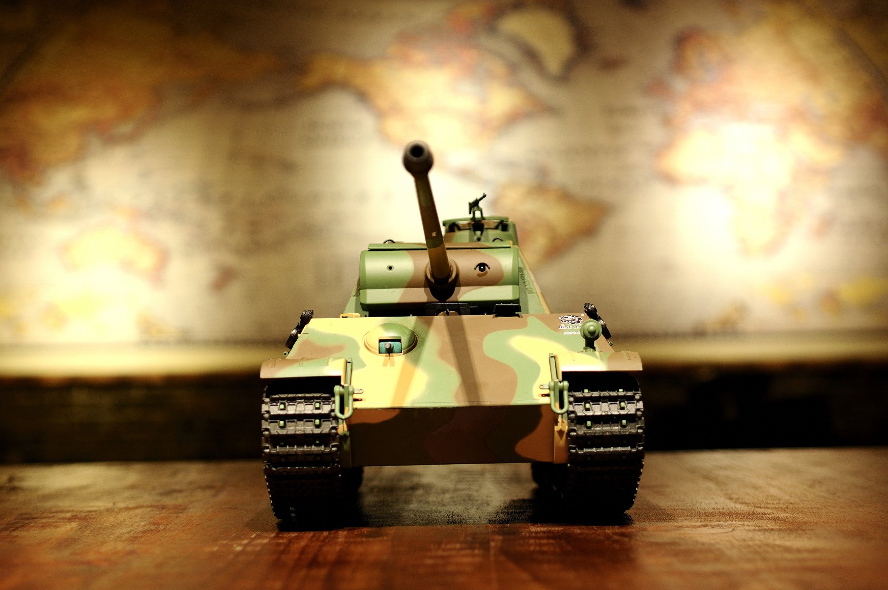 ES-Toys Panzer ferngesteuert mit Schußfunktion Panther G Heng Long 1:16 mit Rauch&Sound und Stahlgetriebe - 2,4Ghz -V 6.0