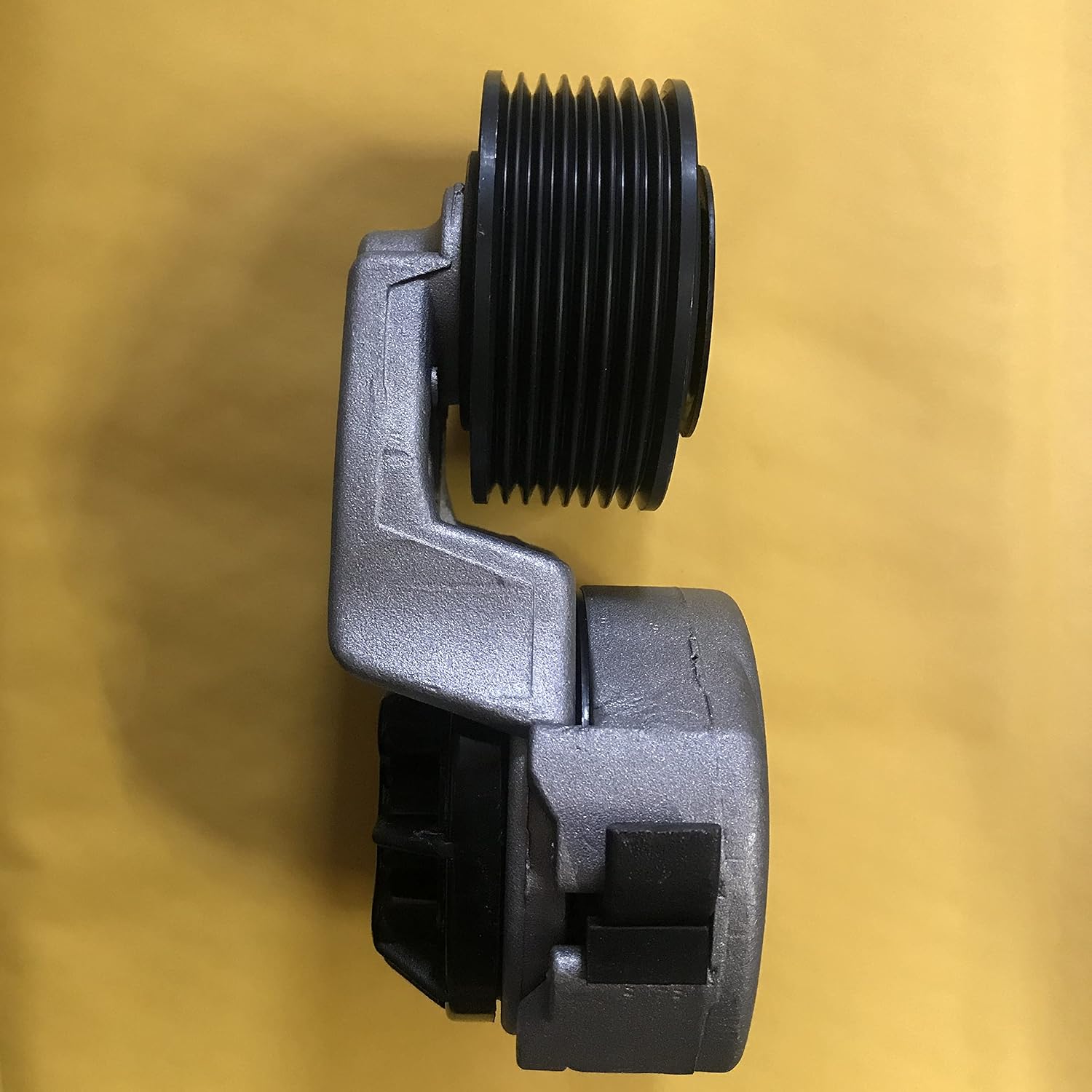 BT 2# J945849, 3945849, 87436755 Belt Tenshioner Fits for Cummins 6BT5.9 6BT 4BT5.9 4BT