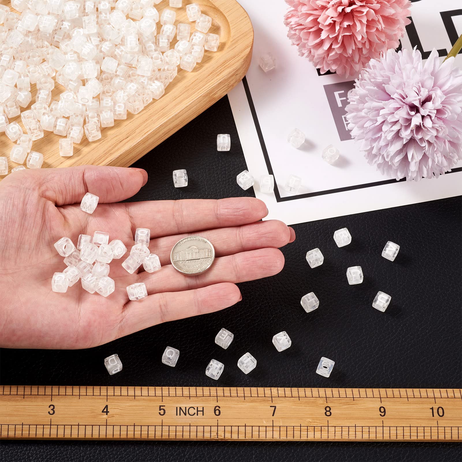 KitBeads 100Pcs Willekeurige Ondoorzichtige Bloem Kraal Caps Kleurrijke Iriserende Bloemen Kralen Platte Terug Mini Bloem Spacer Kralen Voor Sieraden