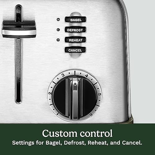 Vista 3 de Cuisinart 4 Slice Toaster, Compact Stainless Steel Toaster with Extra-Wide Slots for Toasting Bread, French Toast, Bagels and Pastries, Defrost &