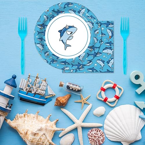 Miniatura 5 de Juego de vajilla de 96 piezas de tiburones lindos para 24 invitados para decoración de mesa temática de océano, suministros de tiburón, platos de