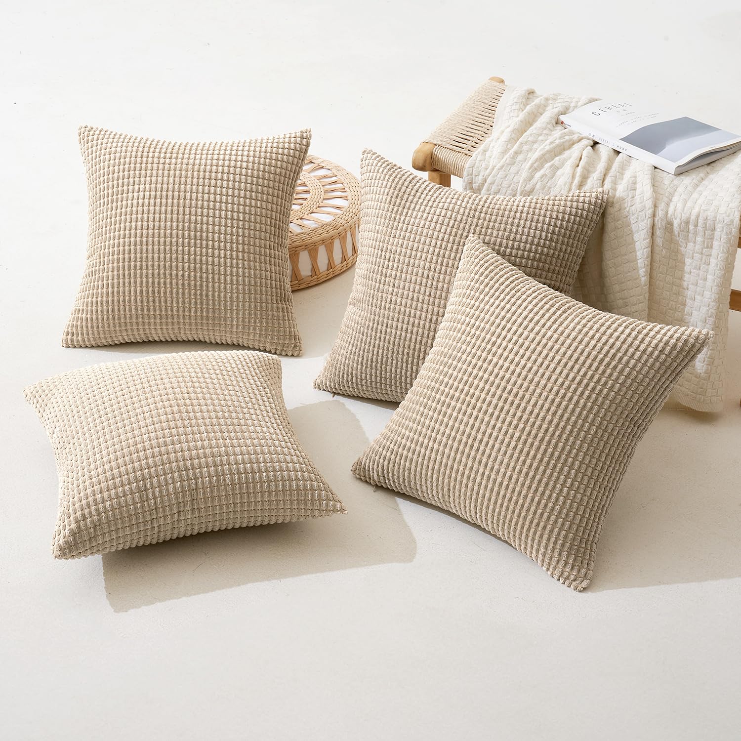 MIULEE Housse de Coussin Granulé Coussins Canape en Polyester Doux Durable Moderne Taie Oreiller Decoratif pour Sofa Salon Maison Bureau Lit Chambre 50x50 cm 4 Pièces Sable