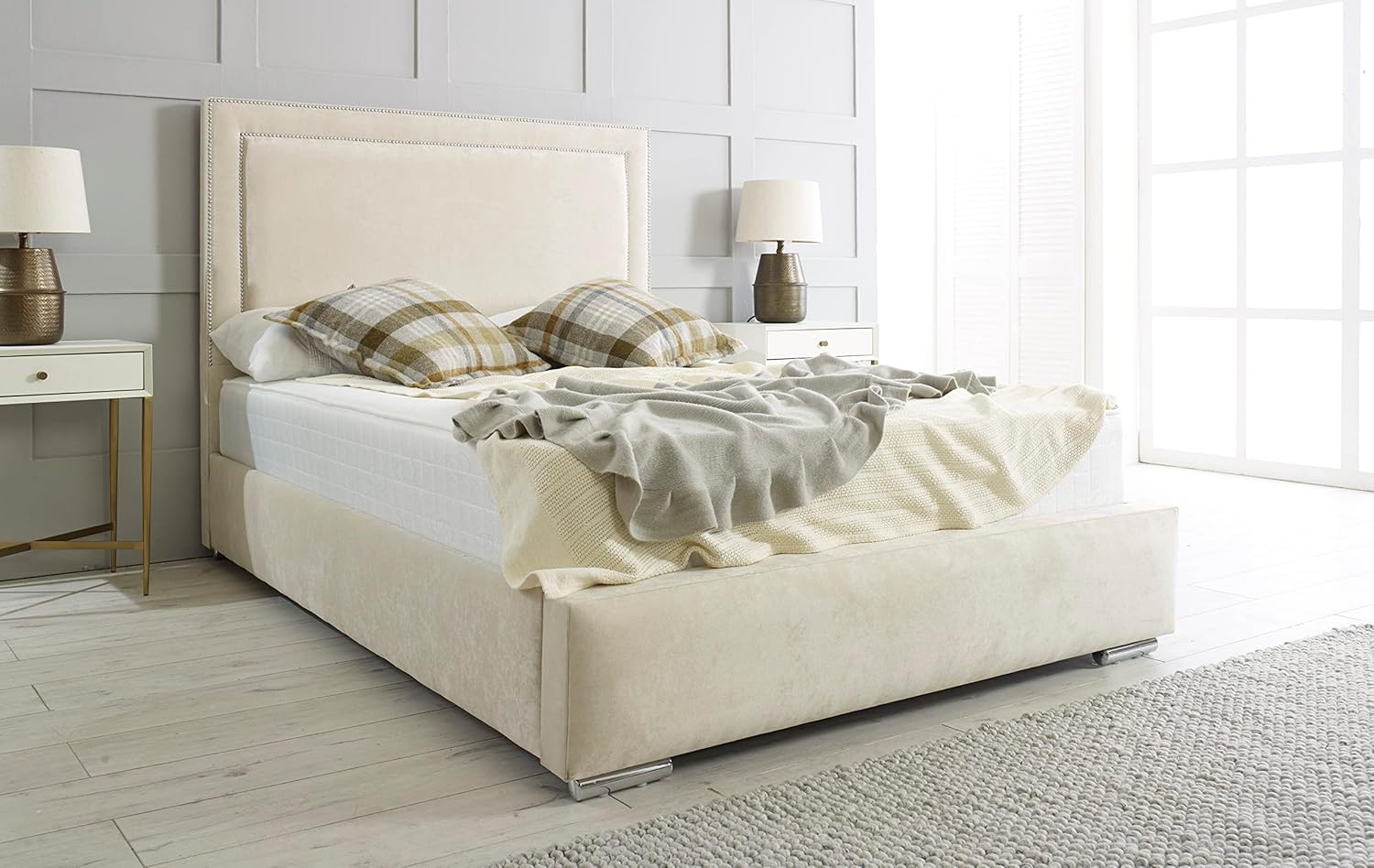 Sleepexpress Lola Bed Frame Crush Velvet, Linen, Plush Velvet