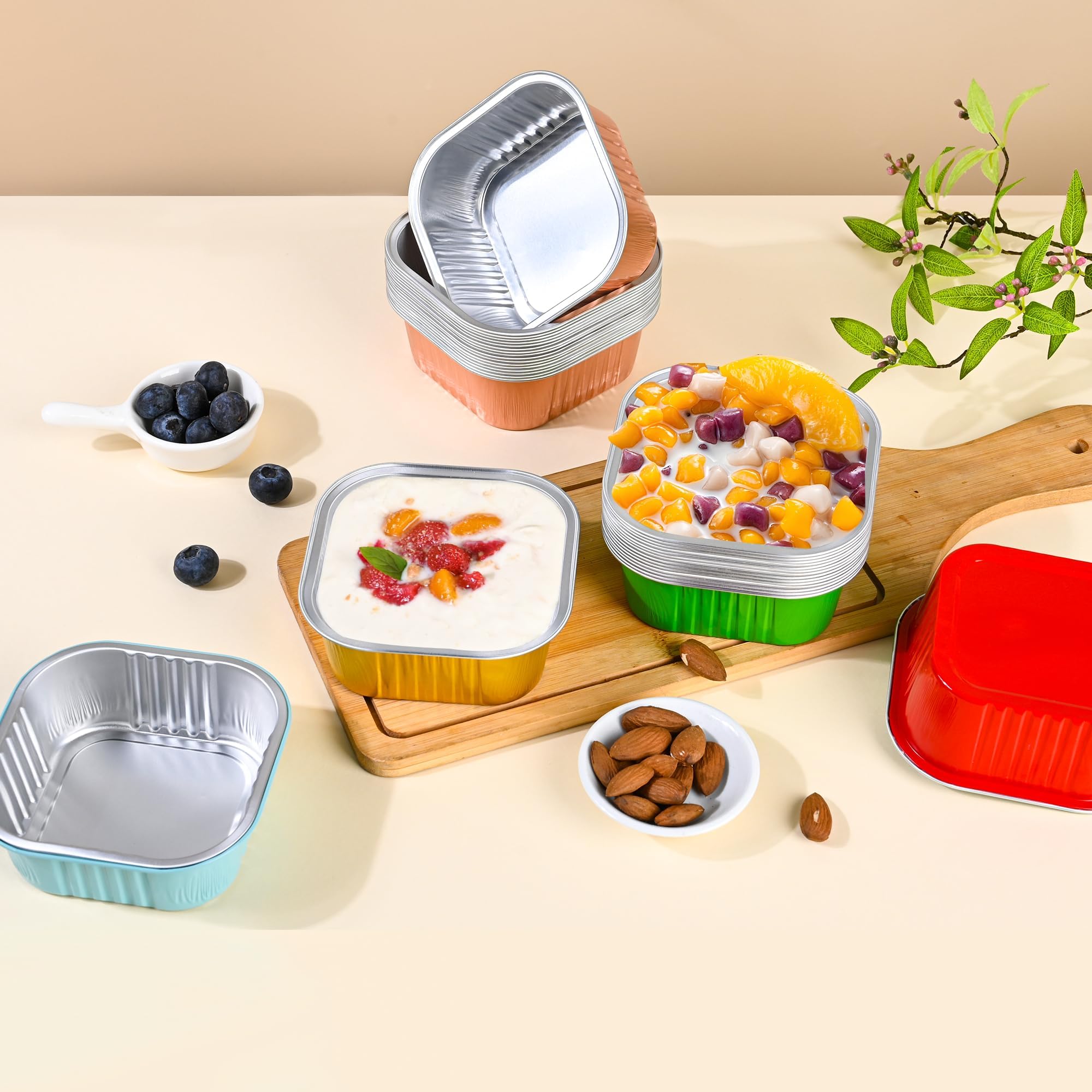 Paquete de 40 mini moldes para tartas con tapas, vasos cuadrados de aluminio de 5 onzas para hornear brownies, moldes de molde para magdalenas, moldes desechables para cupcakes de postre para bodas,
