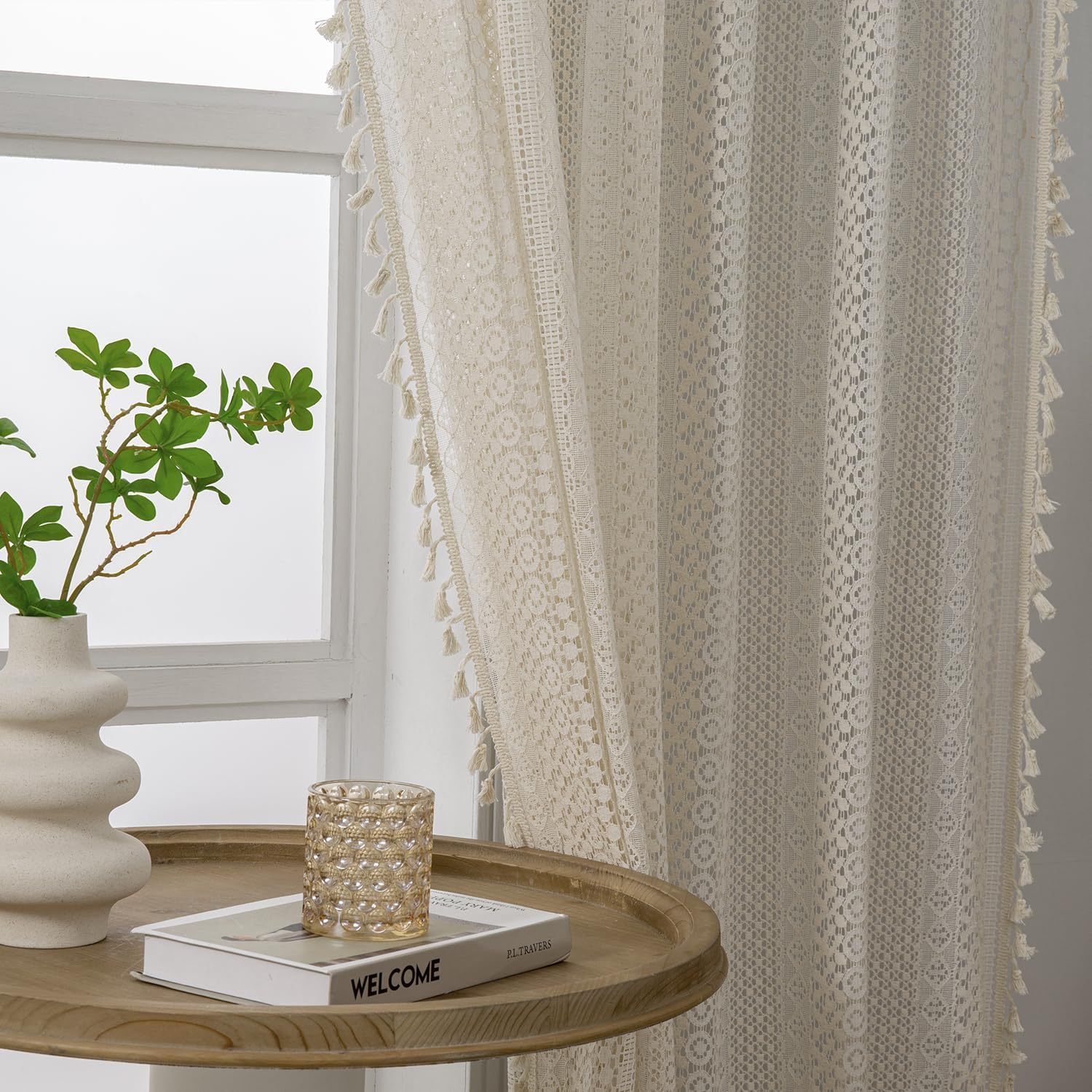 USTIDE Lot de 2 rideaux occultants en dentelle rustique au crochet avec passe-tringle décoratif en macramé, 160 x 238 cm, beige