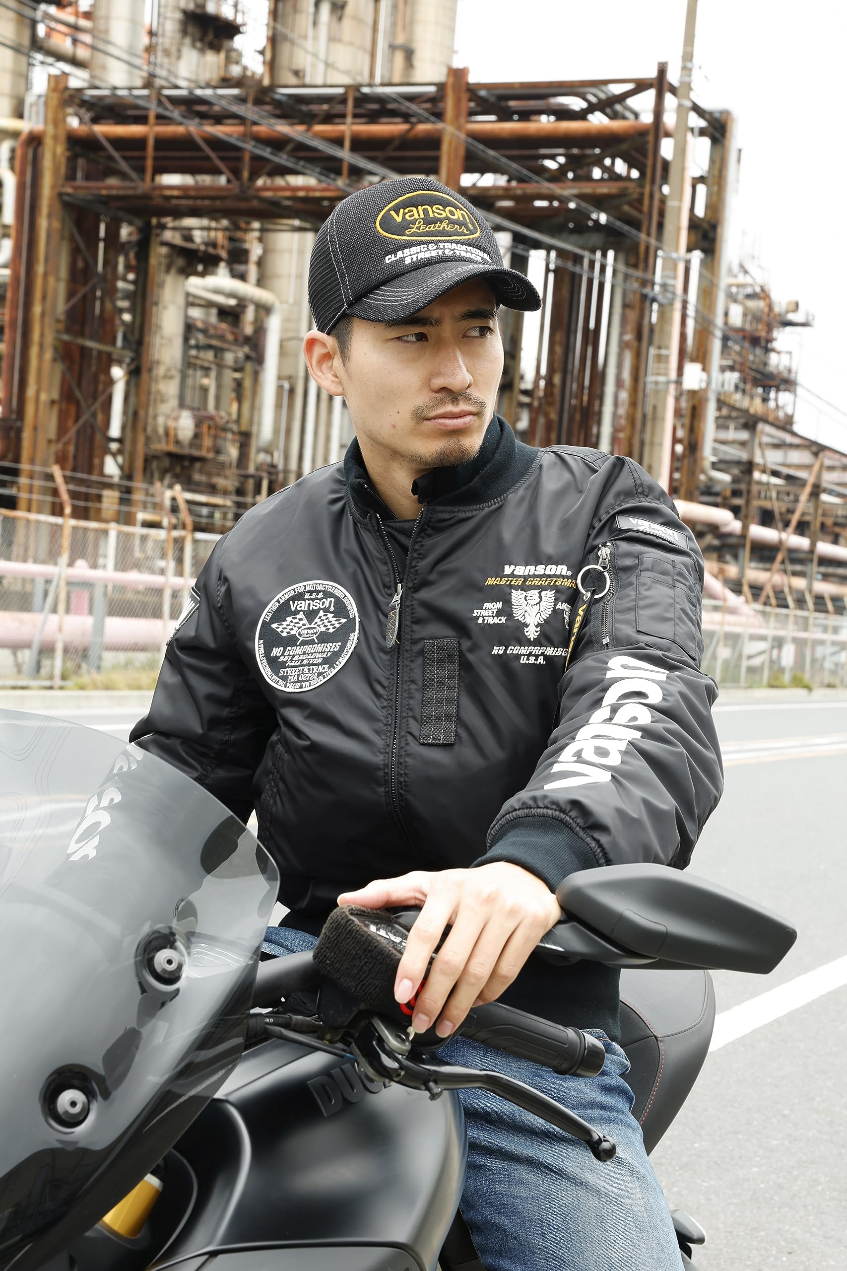 vanson MA-1ジャケット TVS2407W Mサイズ KH/ブラック TVS2407W MA-1ジャケット | vansonleathers
