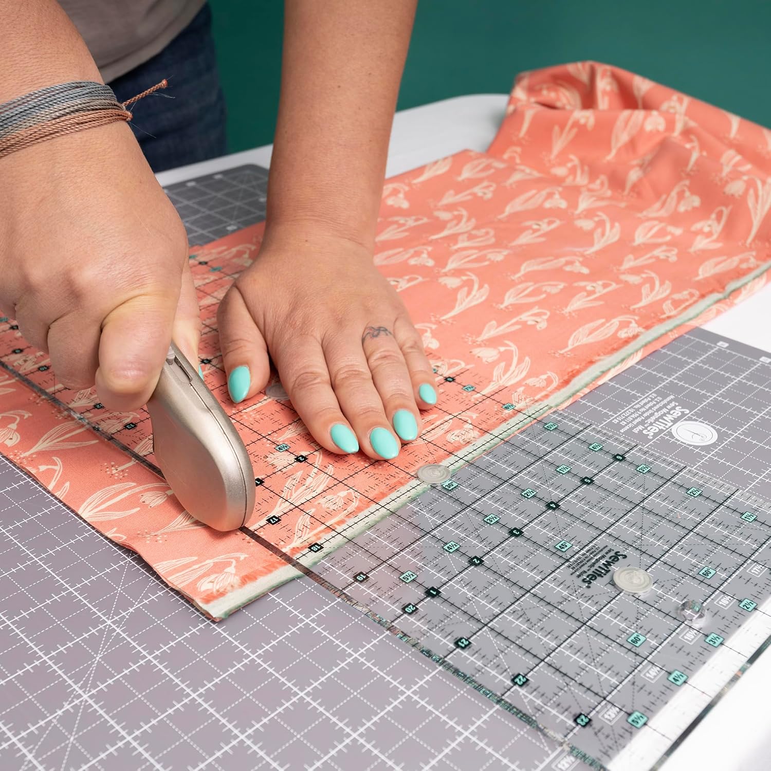 Sew Magnetic Cutting System (Right-Handed)