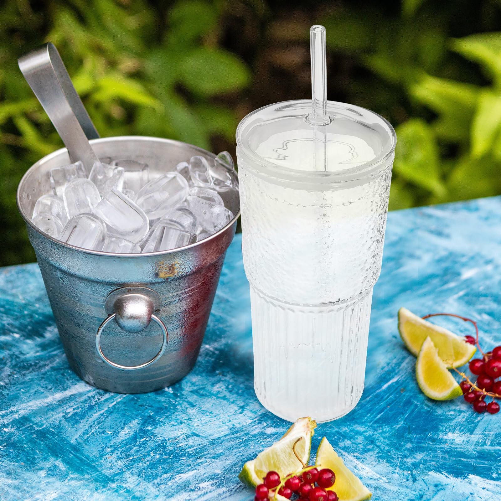 Angoily Glas Trinkbecher Großes Fassungsvermögen Glatte Oberfläche 650ml 2 Stück mit Deckel und Strohhalm für Cafés und Hotels