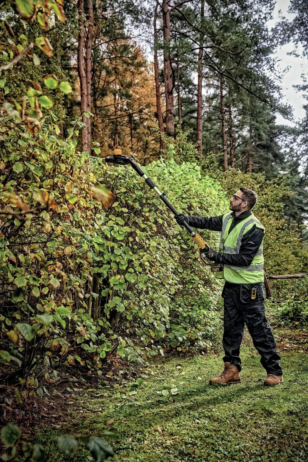 DEWALT DCPH820M1 Pole Hedge Trimmer, Yellow/Black (Renewed)