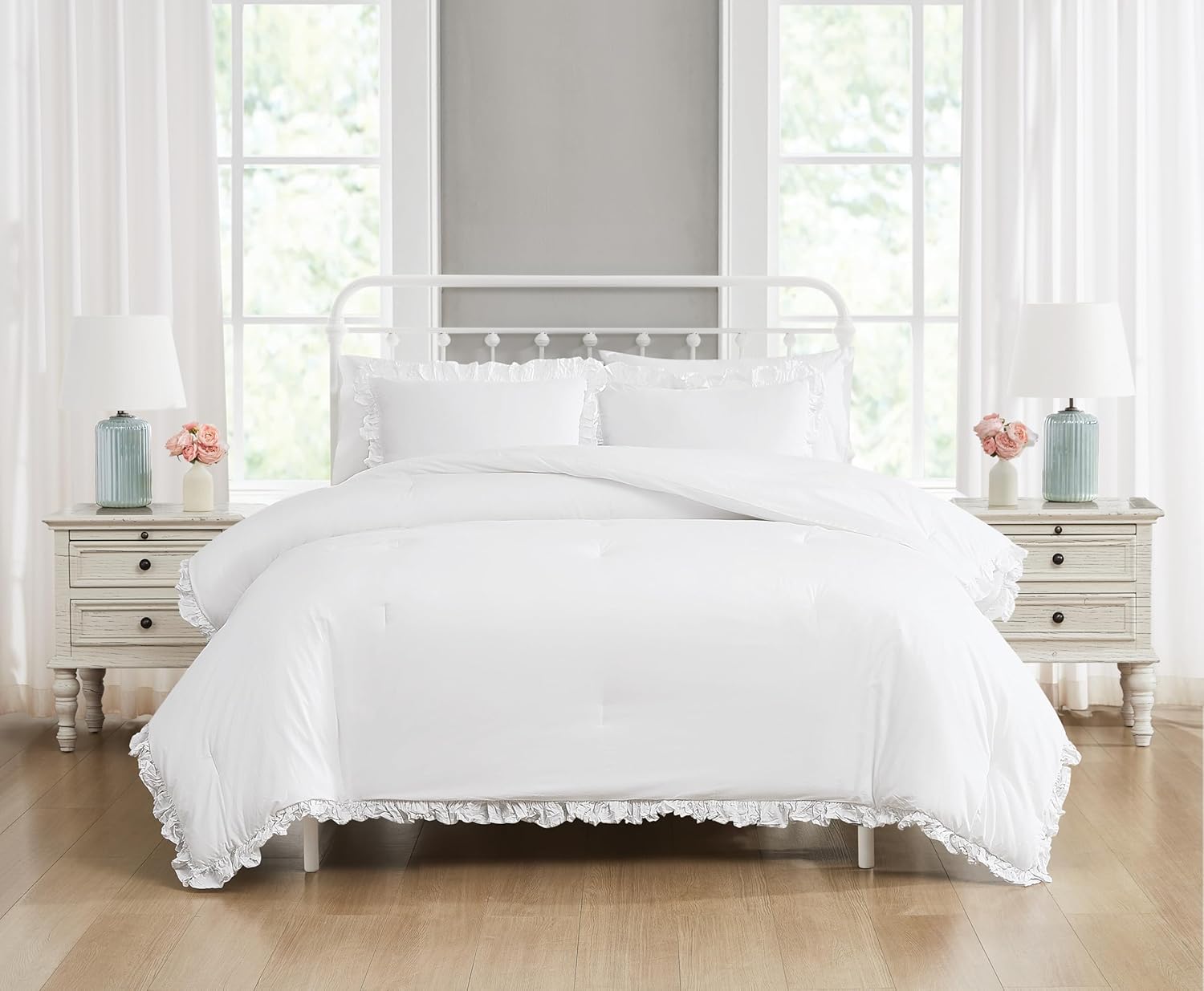 The Farmhouse by Rachel Ashwell Ruffled Washed Cotton Quilt Set White Cotton 3-Piece King Quilt Set, Modern Farmhouse Themed, for Men and Women, Oeko-TEX Certified Confidence