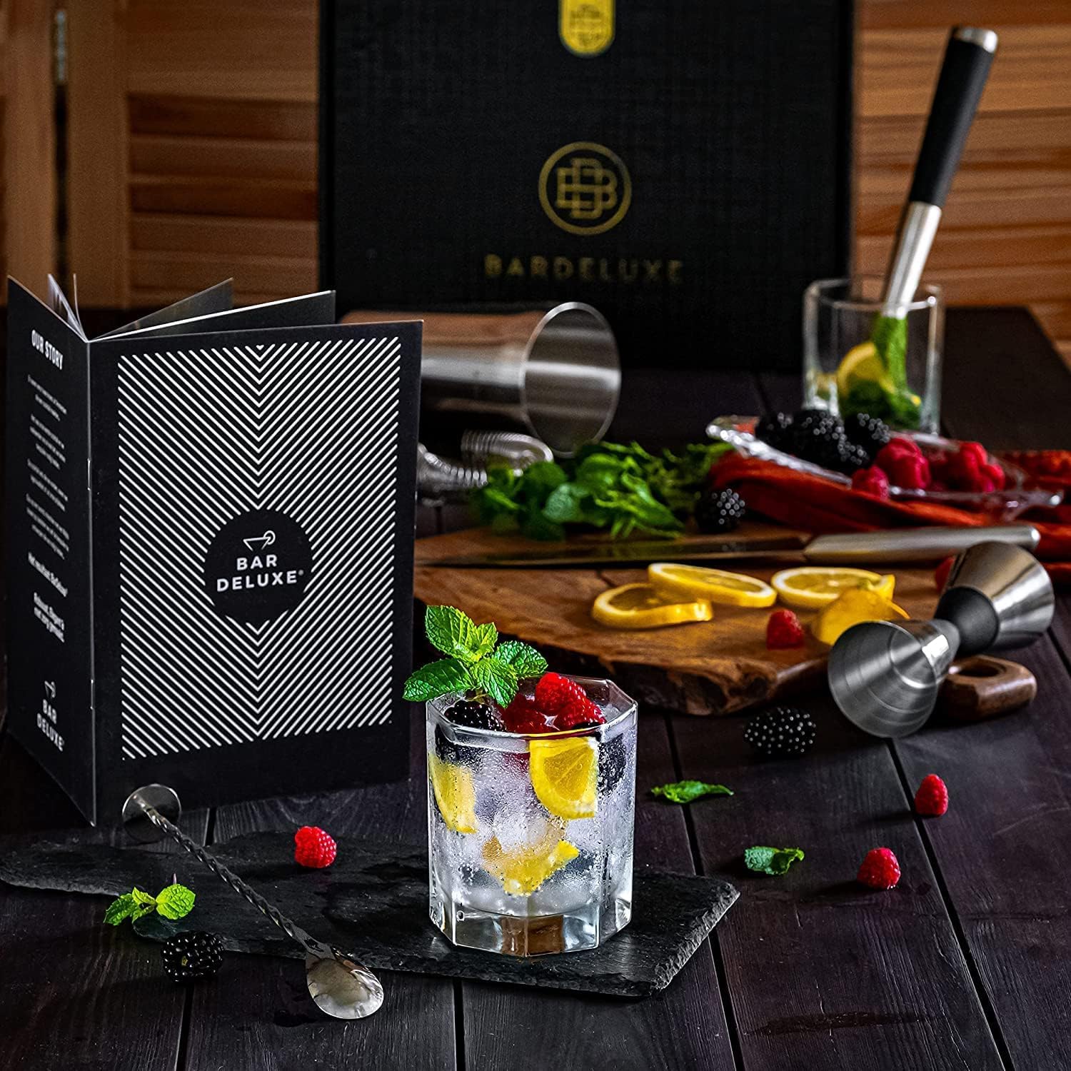 BarDeluxe BOSTON-SILVER1 Boston Shaker 5-częściowy zestaw barmanów, zestaw do koktajli – 750 ml, zestaw do koktajli ze stali nierdzewnej, akcesoria do koktajli – luksusowy zestaw prezentowy, torba i książka z przepisami (srebrny)