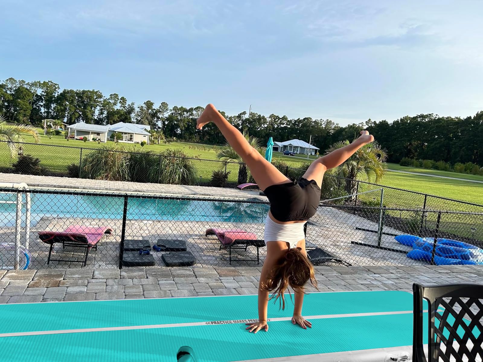 VOFiTNY Tappetino Ginnastica Artistica Di altezza Tappetino da Ginnastica Gonfiabile multiuso robusto, per casa/palestra Air Tumbling Track