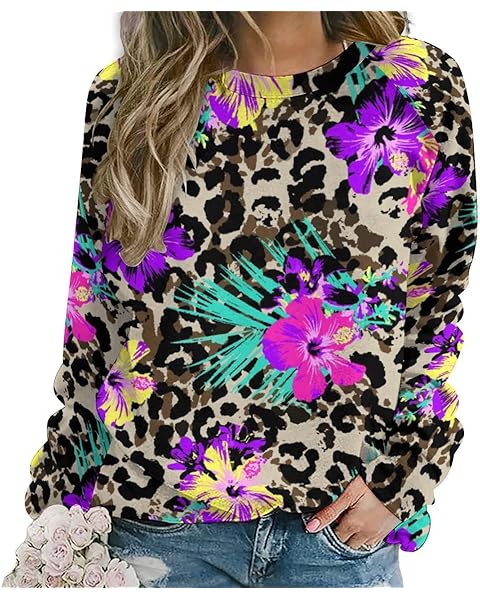 Women's Casual Crew Neck Sweatshirt Halloween Sweatshirts Loose Long Sleeve Casual Pullover Tops