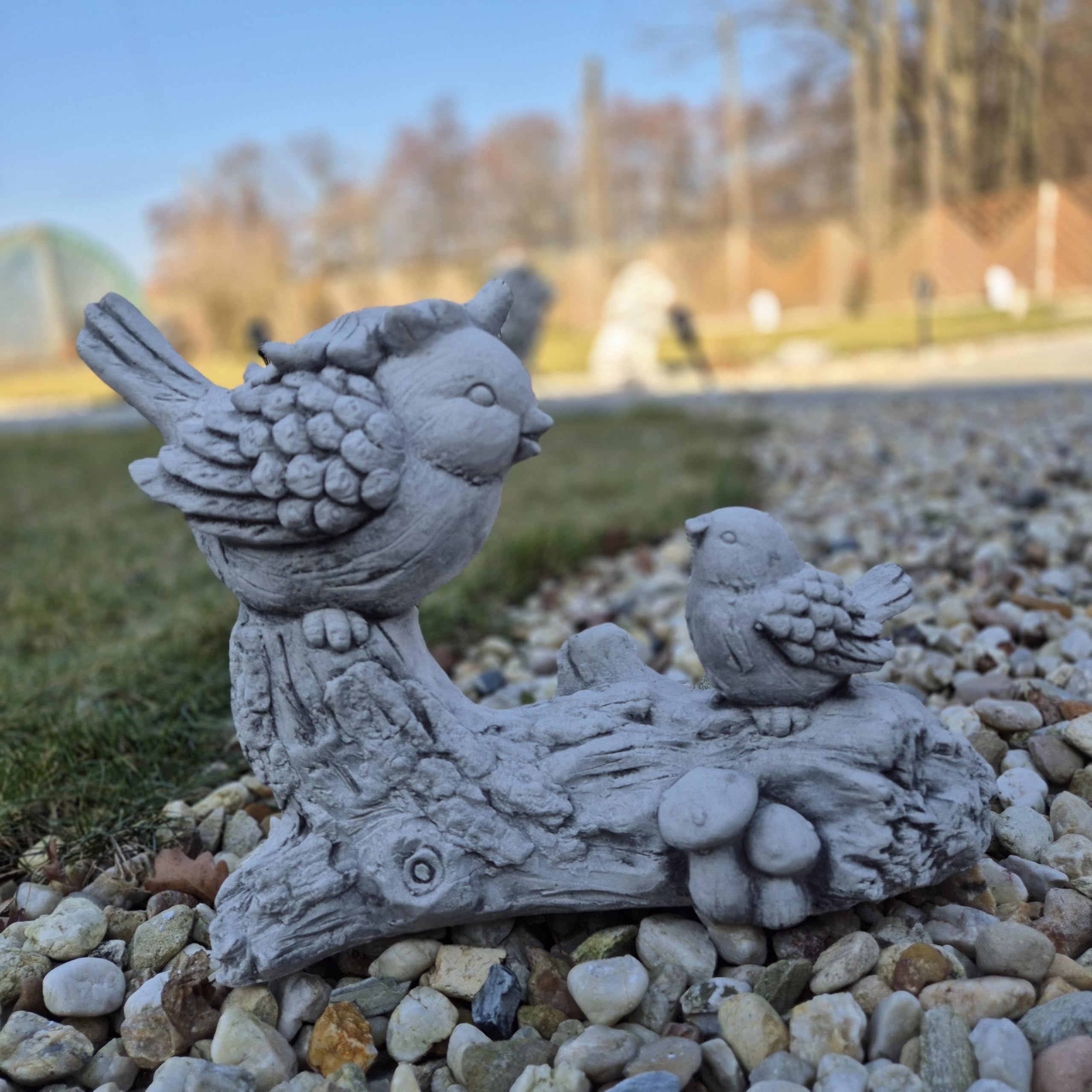 Figure di uccelli su ramo, 30 cm, 10 kg, statuette di animali in pietra, resistenti alle intemperie e al gelo, decorazione da giardino con 2 uccelli, statuetta in pietra fatta a mano