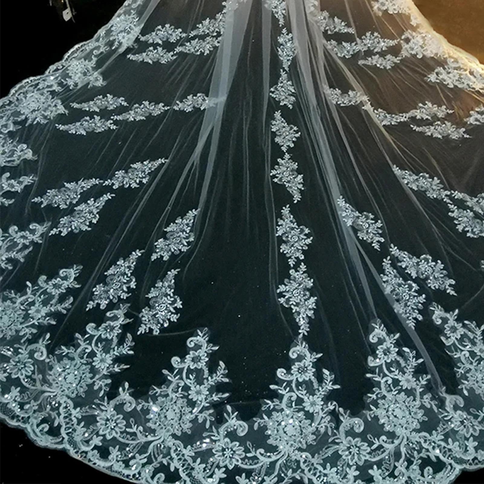Velo da Sposa Lussuoso, Velo da Sposa in Pizzo Extra Lungo, Largo 300 Cm, Stile Chiesa, Colore Avorio, con Pettinino per Capelli, Adatto A Spose E Ragazze(400x300cm)