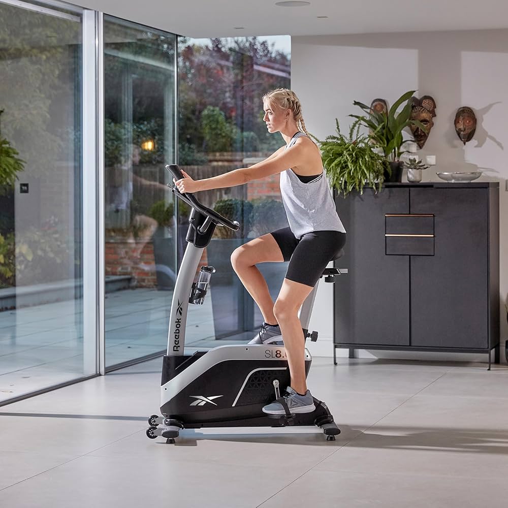 Reebok - リーボック Reebok エクササイズバイク Amazon.co.jp: リーボック Reebok SL8.0 BIKE エクササイズ