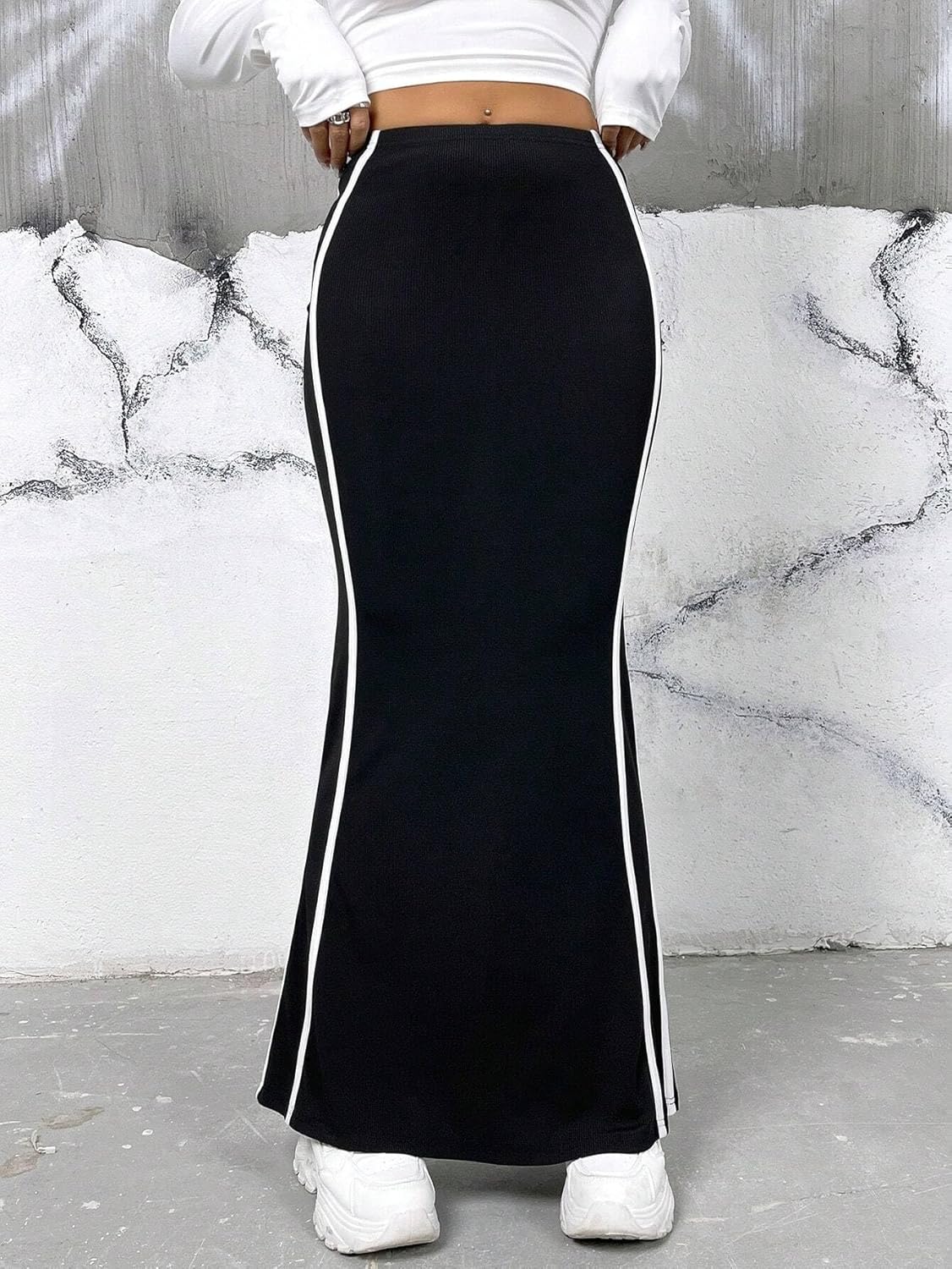 Women's Skirt Contrast Tape Side Hem Skirt