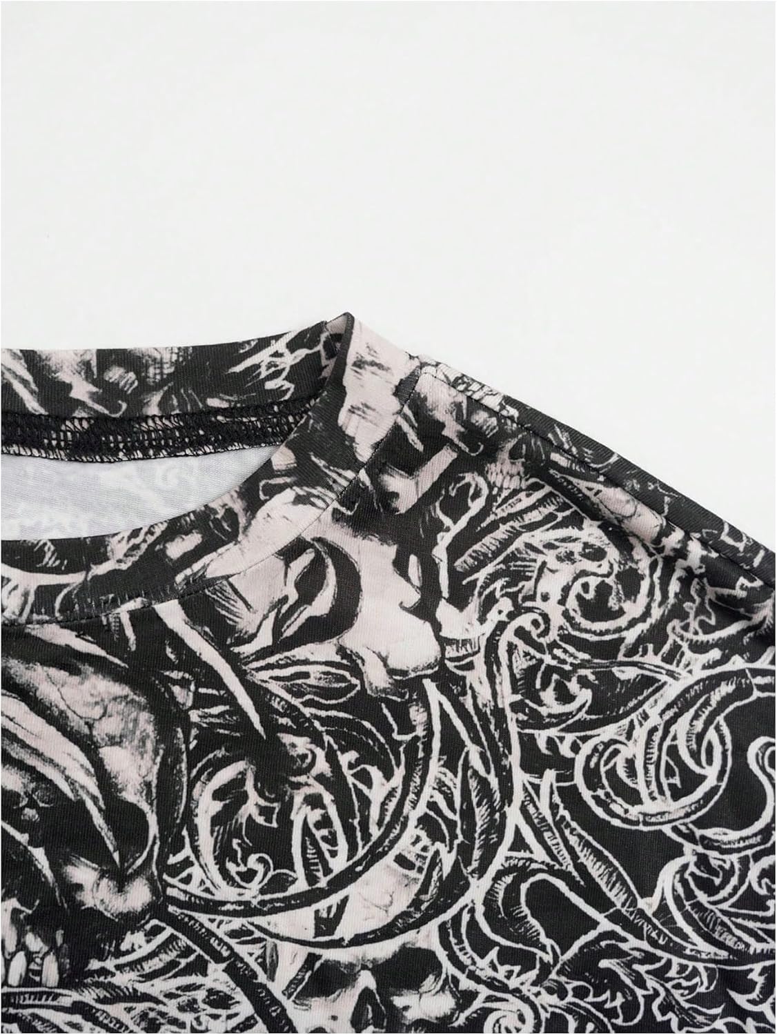 Women's Goth Graphic Tees Summer Crew Neck Short Sleeve Vintage Rave T Shirts Streetwear - Image 4