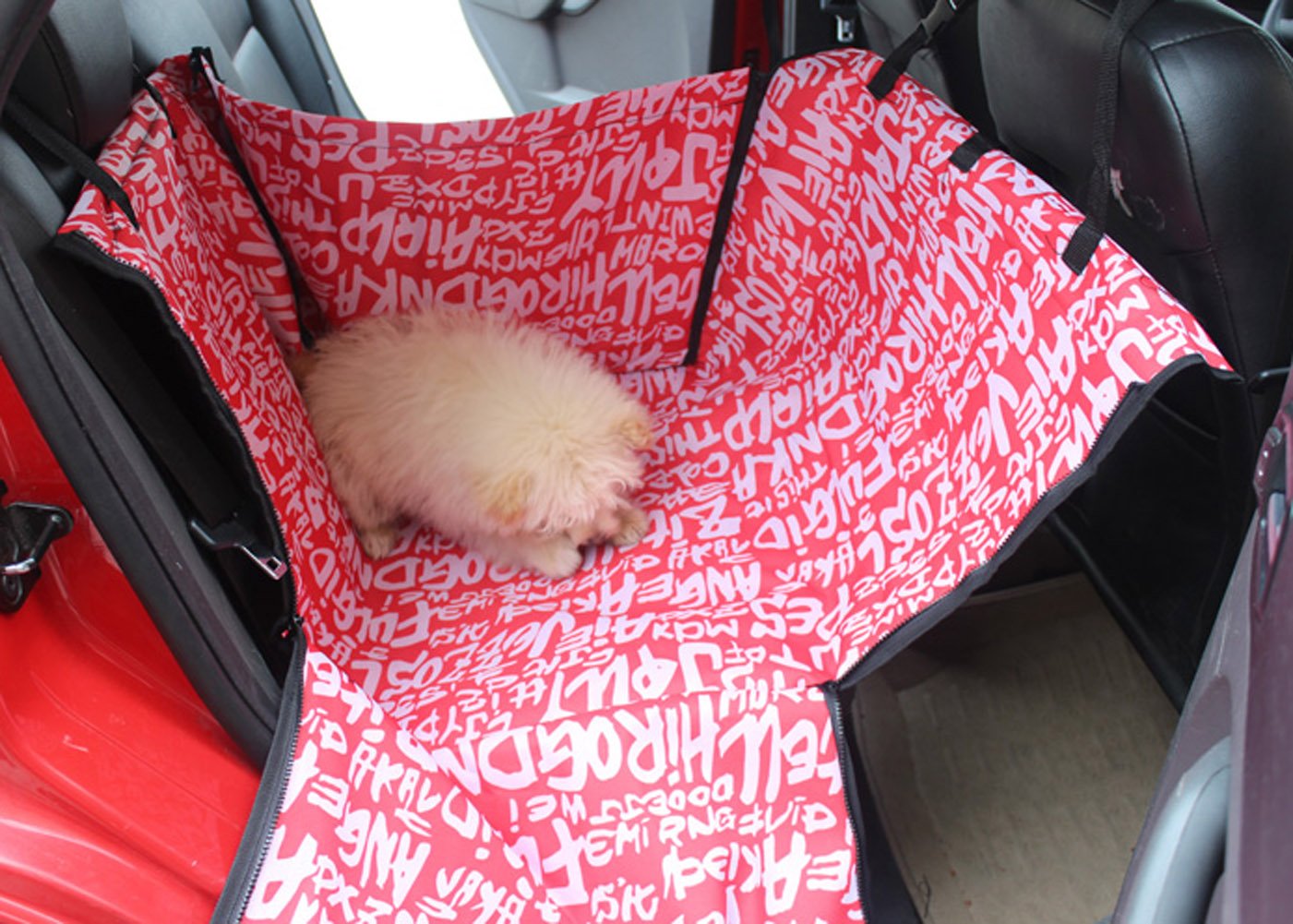 TRENDY XUPets Safety Travelling Car Seat Mat Letter Letter Printed (Red)