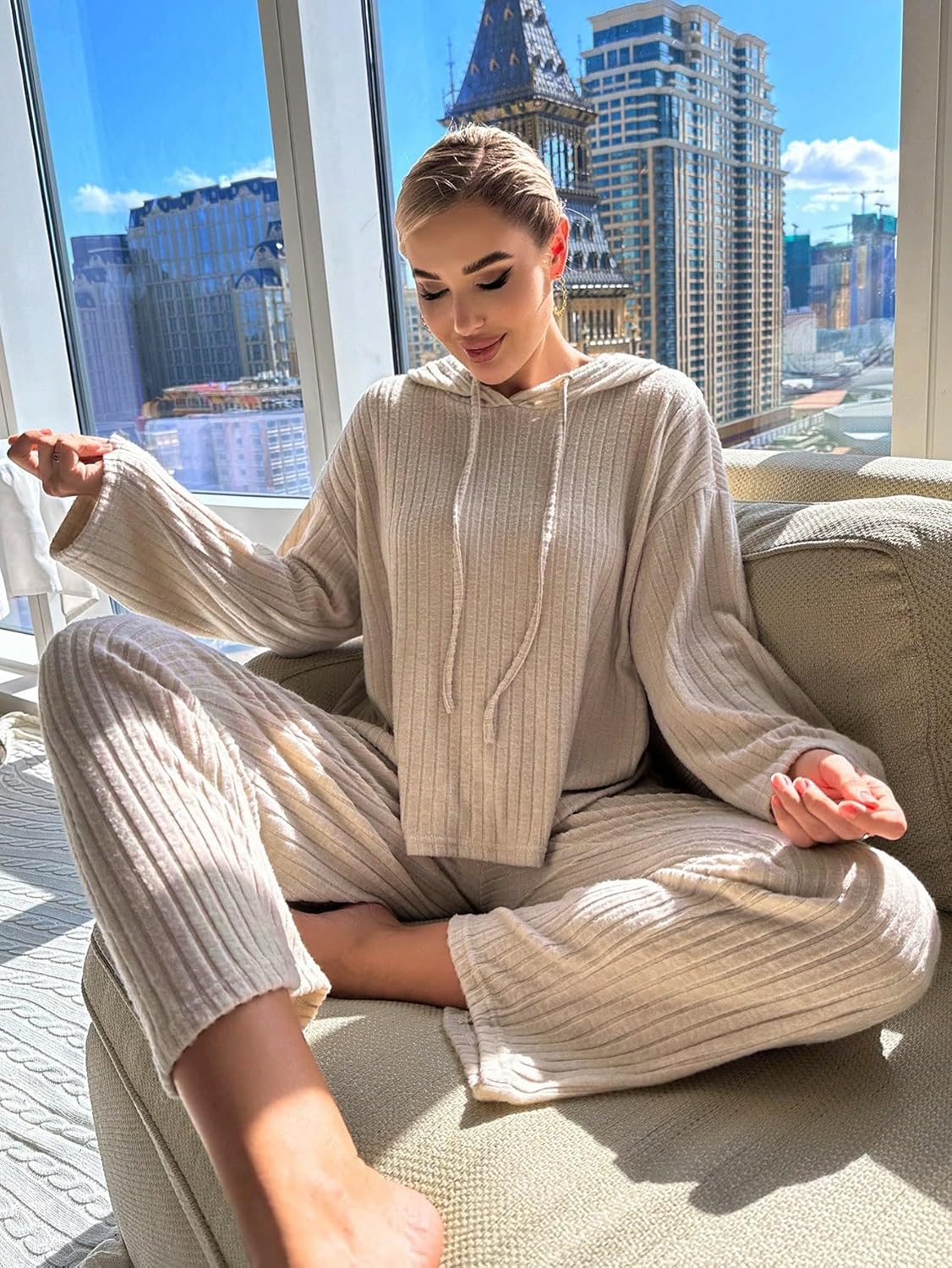 WDIRARA Women's Sleepwear Drawstring Long Sleeve Hooded Top and Tie Front Ribbed Knit Pants Pajama Set - Image 5