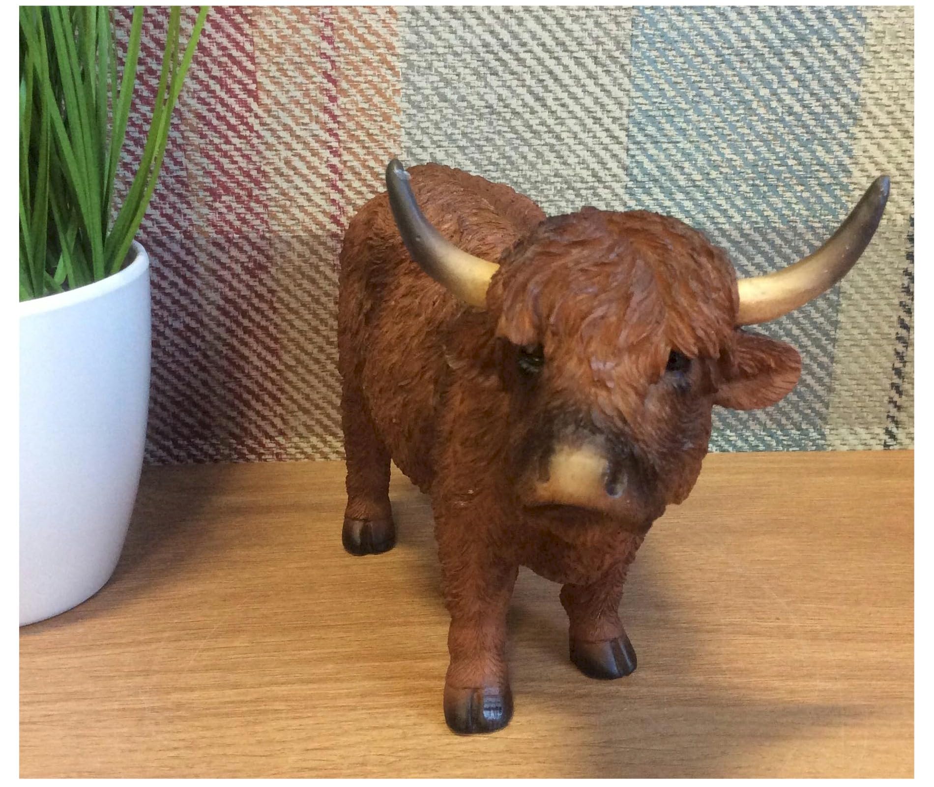 Lesser & Pavey Highland Cow Ornaments For Gift, Brown - Image 3